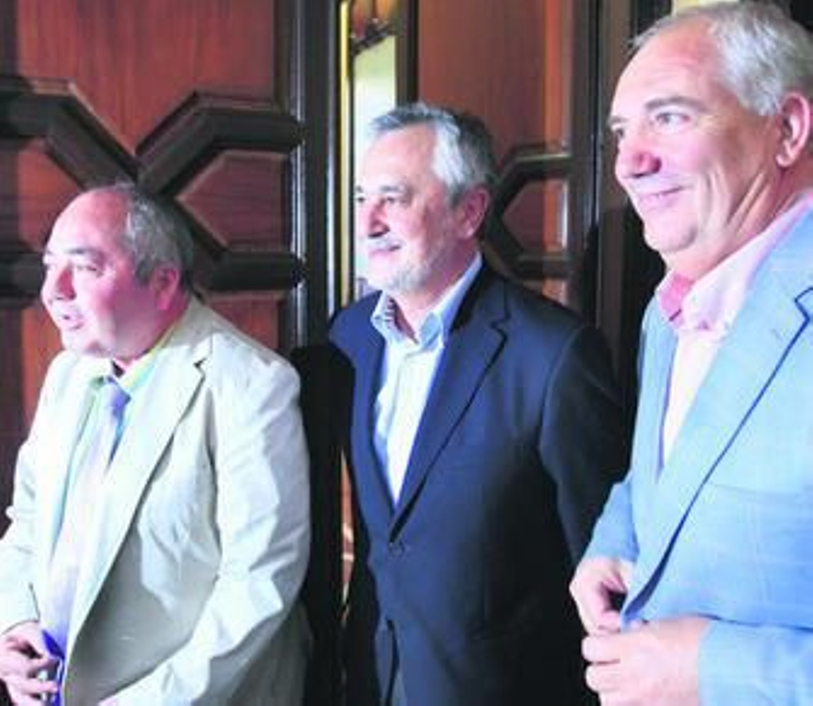 Pastrana, Griñán y Carbonero, ayer, en Málaga.
