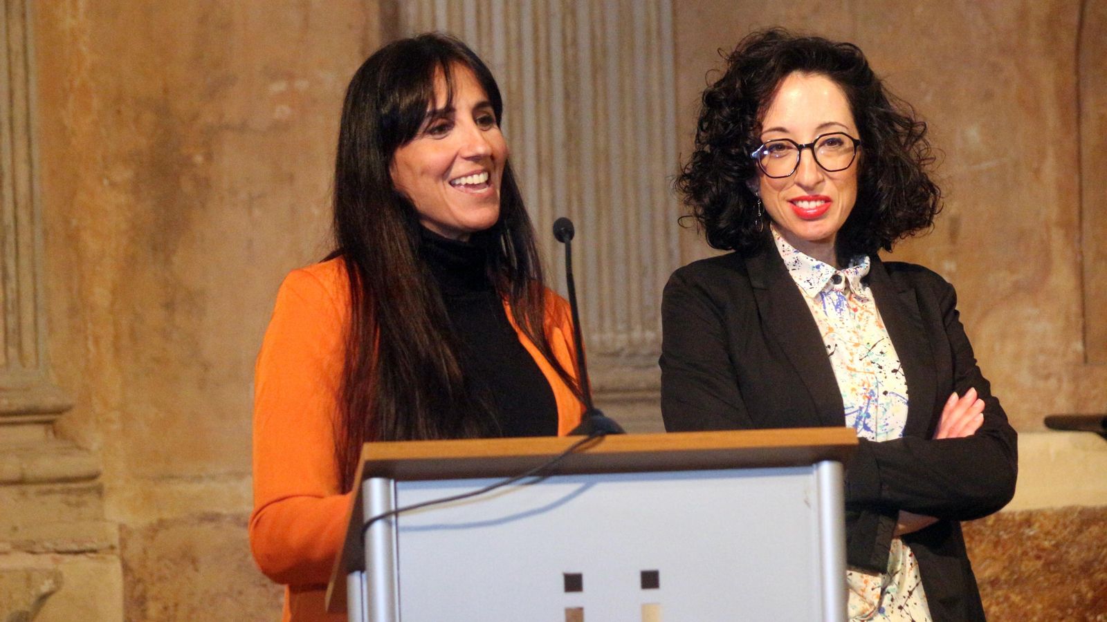 Lucía Miranda y Lucía Ariza agradecieron el premio a 'La Garabata'