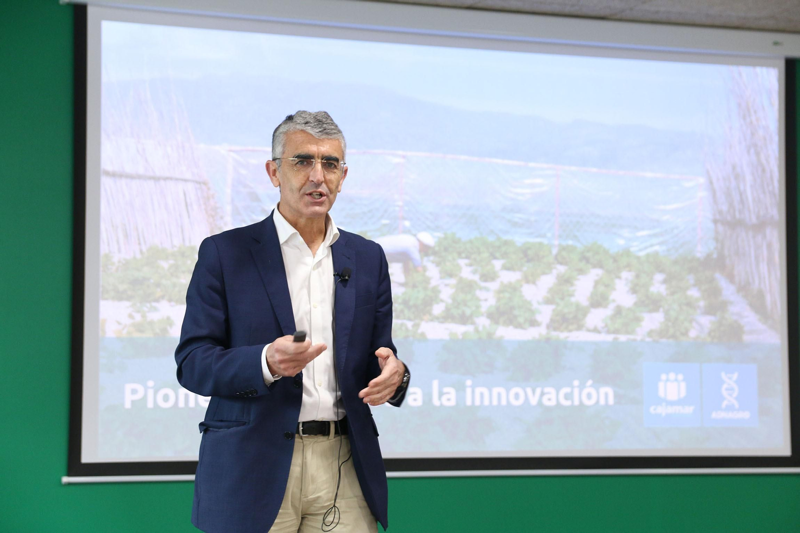 Fotogalería de la presentación de Plataforma Tierra, de Cajamar e IBM