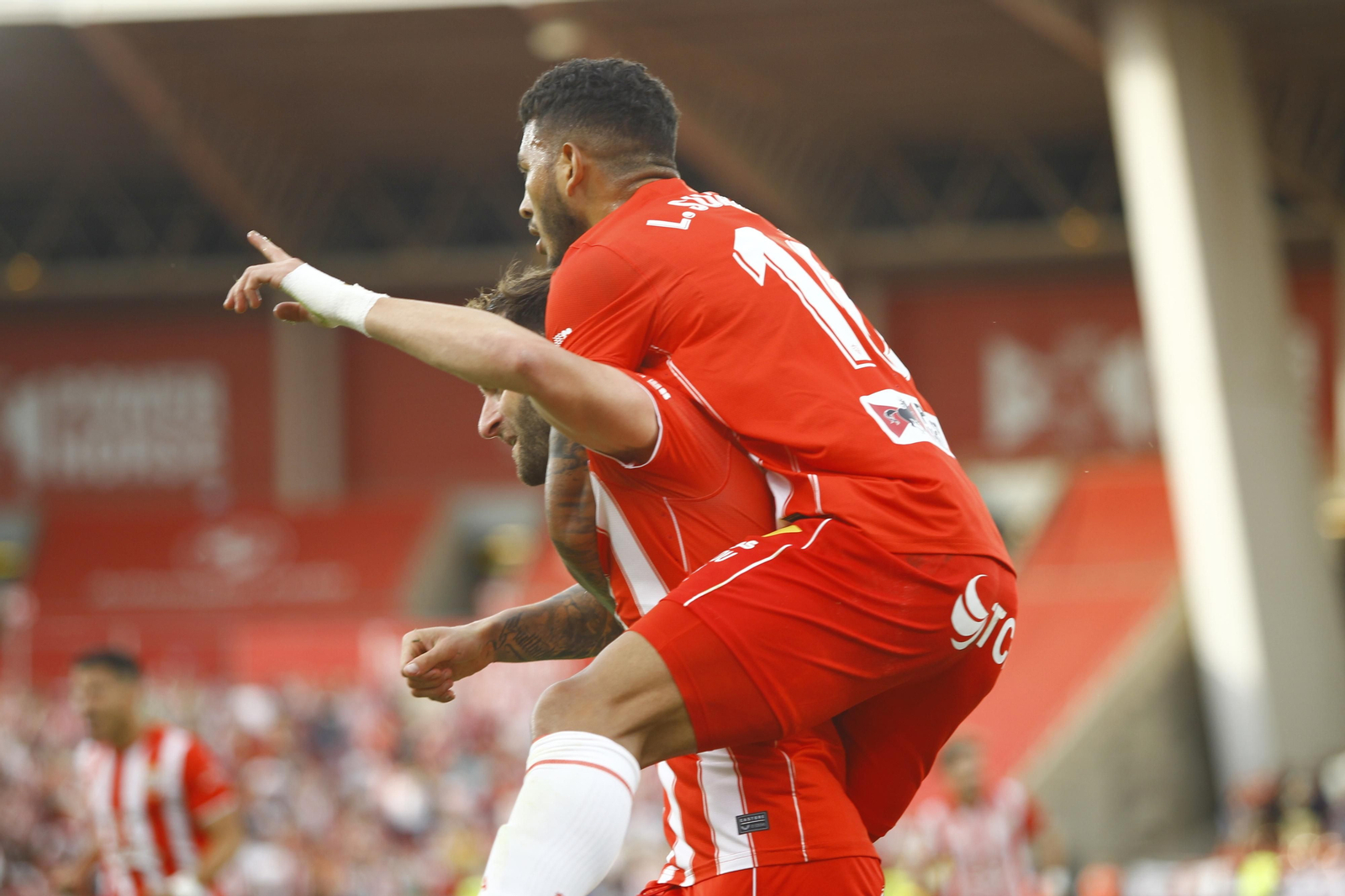 Imágenes del partido U.D. Almería-Elche C.F.