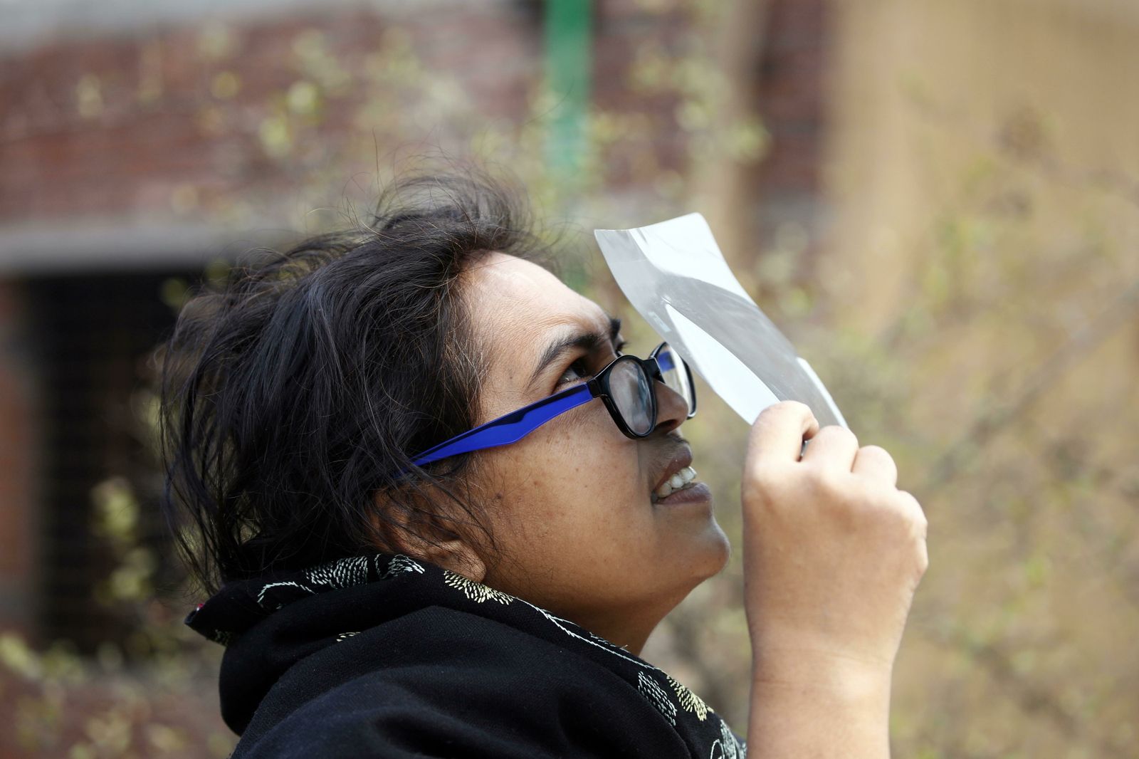 Las imágenes del último eclipse solar de la década