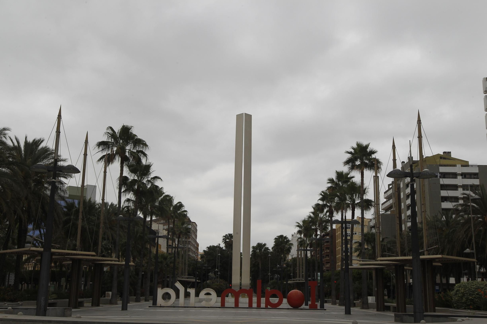 Fotogalería 'Almería, desierta en sábado'. Coronavirus-COVID-19