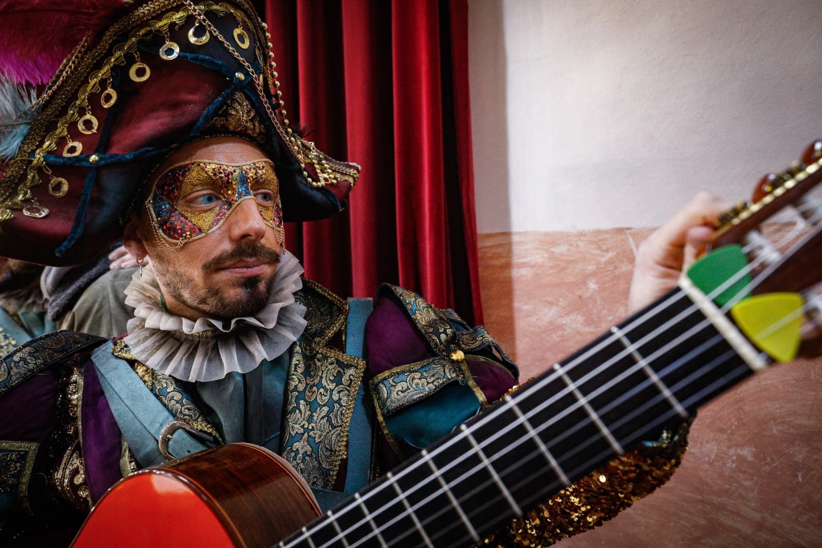 Búscate entre las mejores imágenes de la primera semifinal del COAC 2026