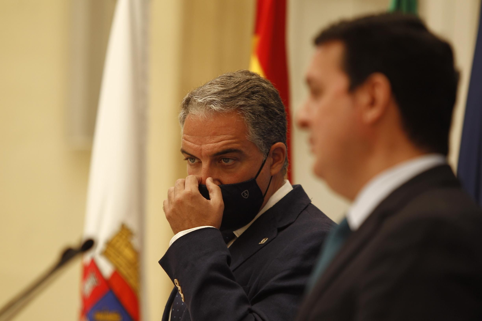 Visita del Consejero de Presidencia de la Junta de Andalucía, Elías Bendodo, a la Diputación de Almería.