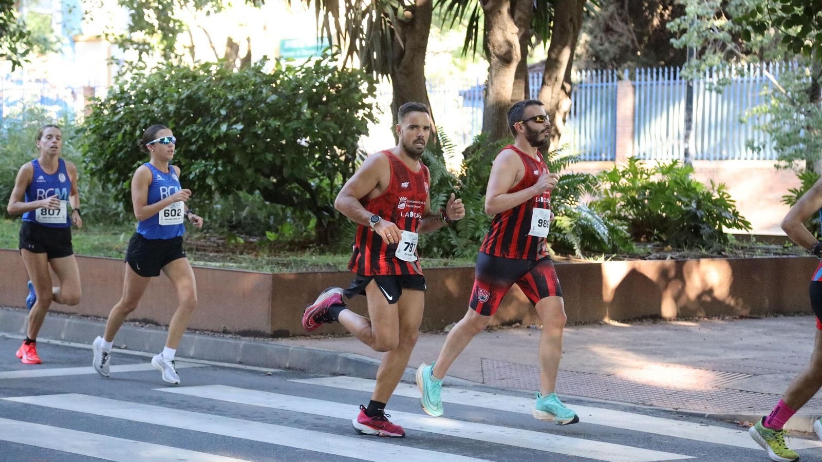 Búscate en las fotos de la Carrera de la Prensa en Málaga