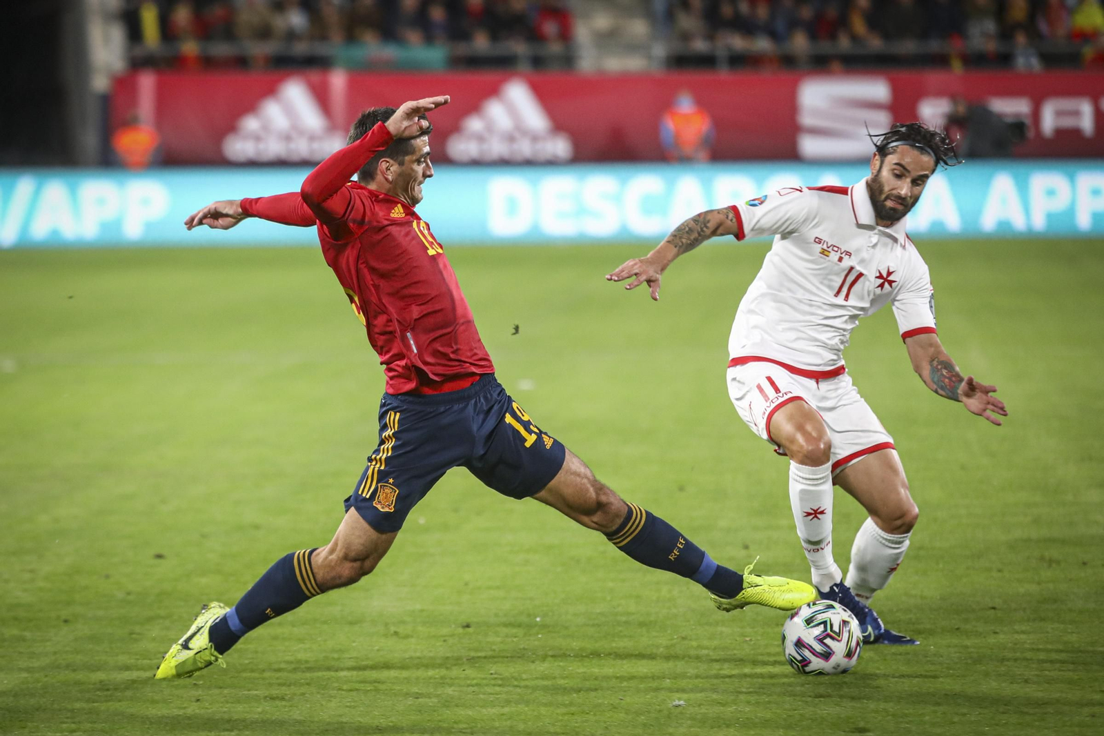 Las imágenes del España-Malta en Cádiz