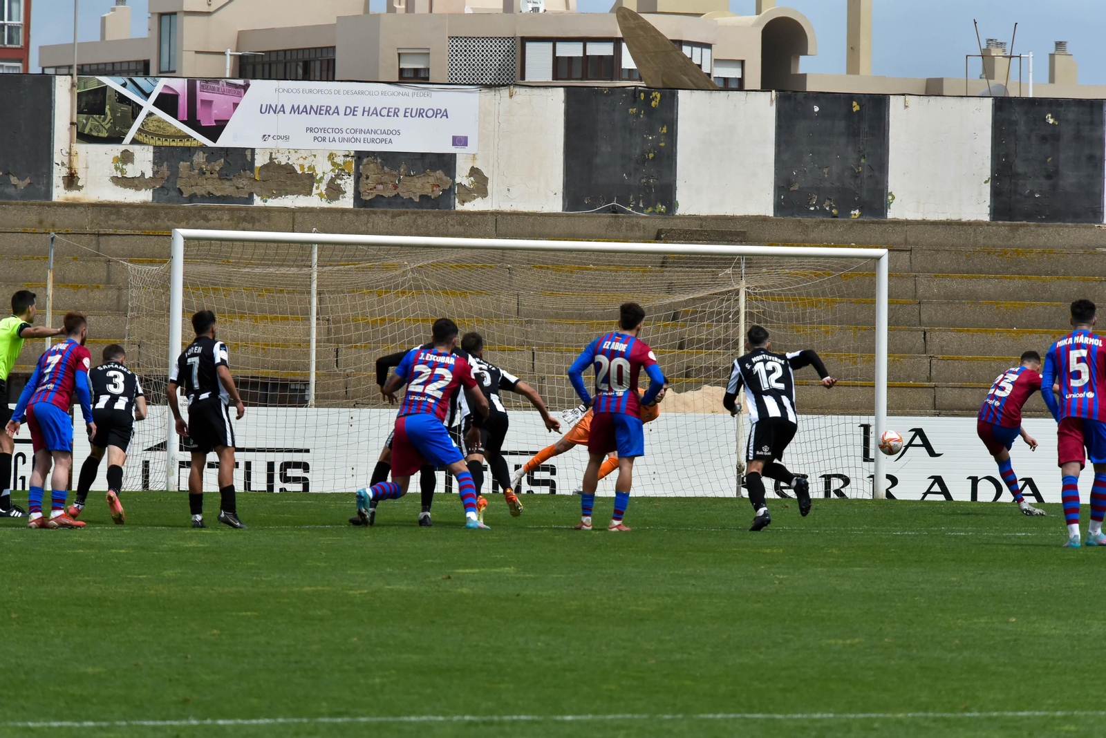 Las fotos del Balona - Barcelona B (1-2)