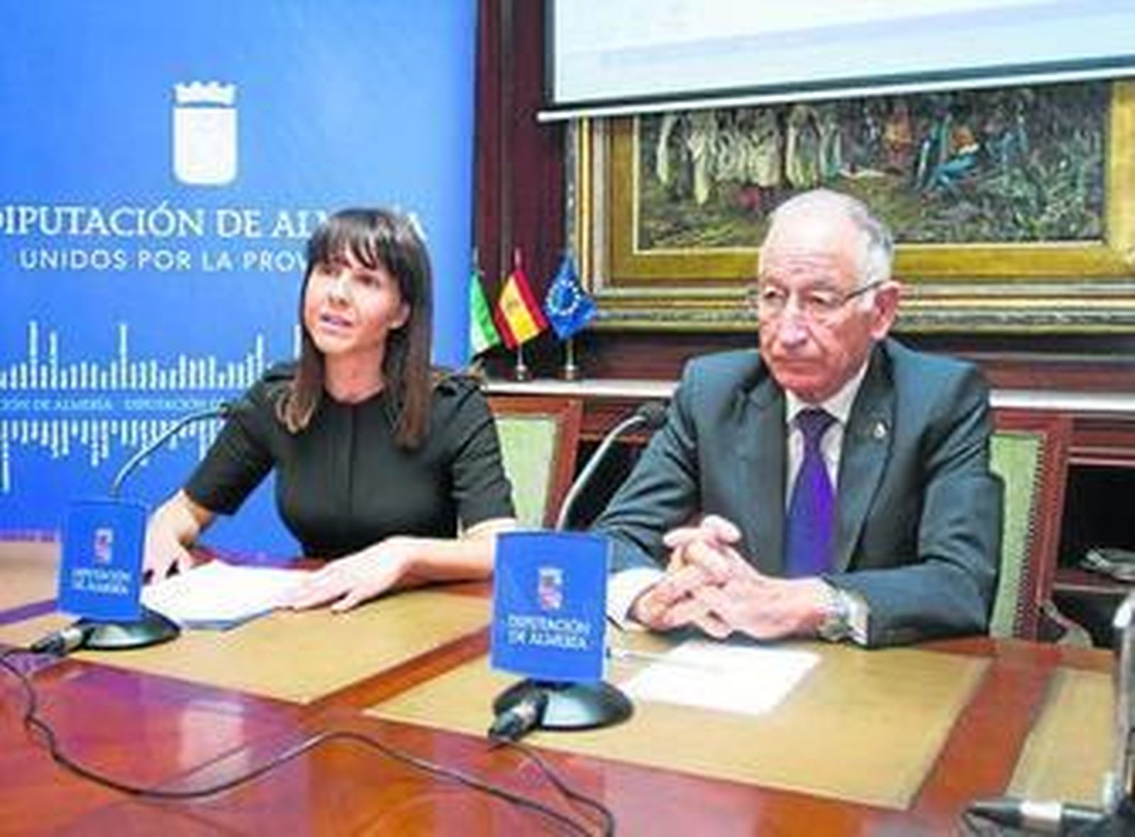 La diputada de Igualdad y el presidente de la Diputación.