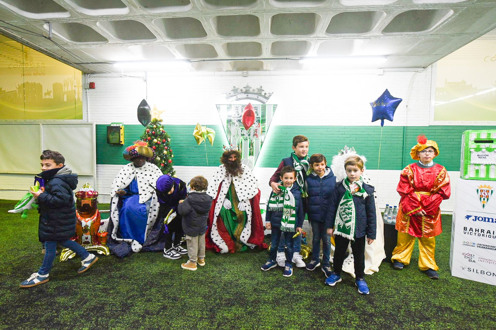 Las mejores fotos de la recepción del Córdoba CF a los Reyes Magos en El Arcángel