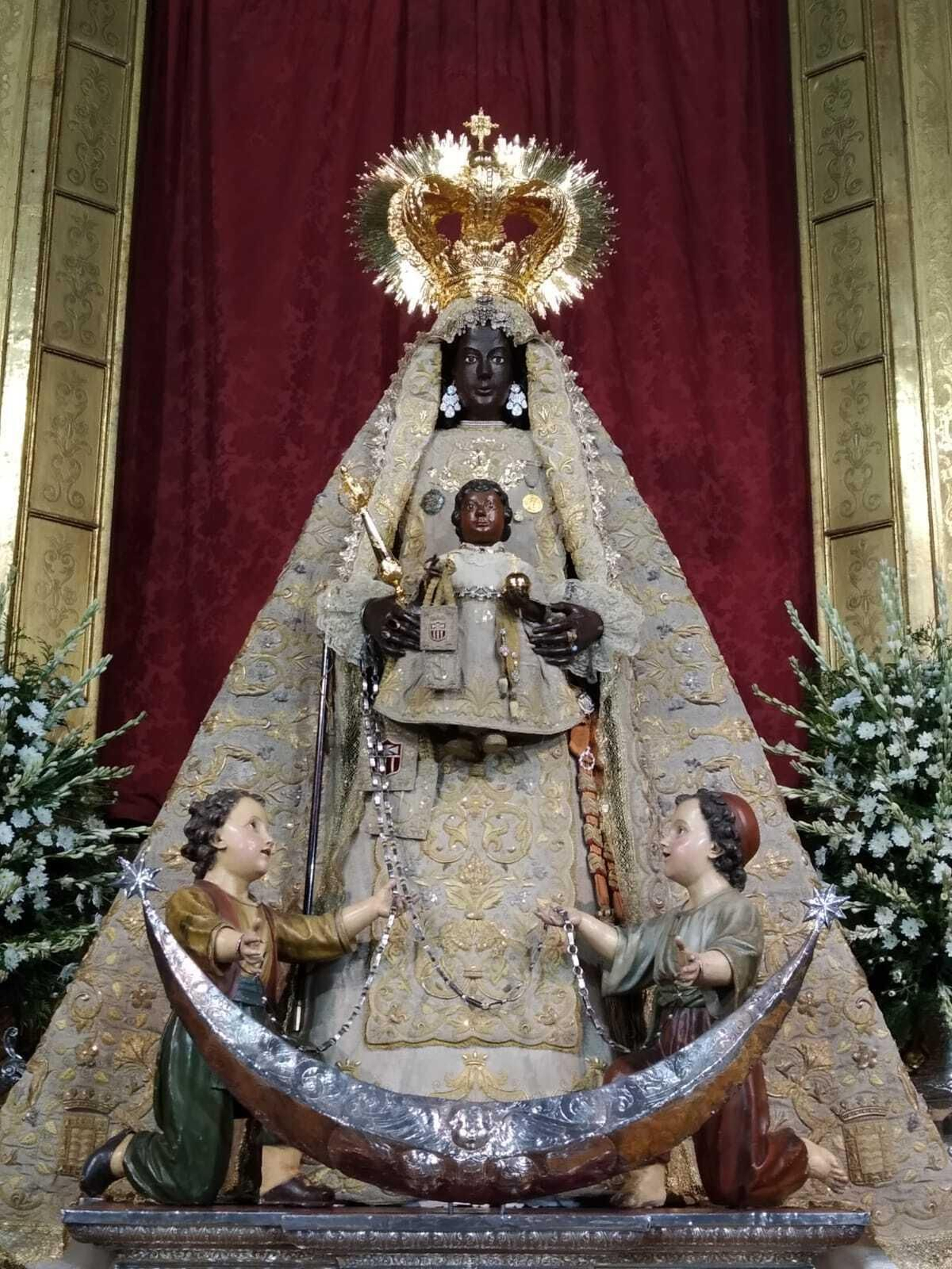 Nuestra Señora de la Merced ya preparada para su novena.