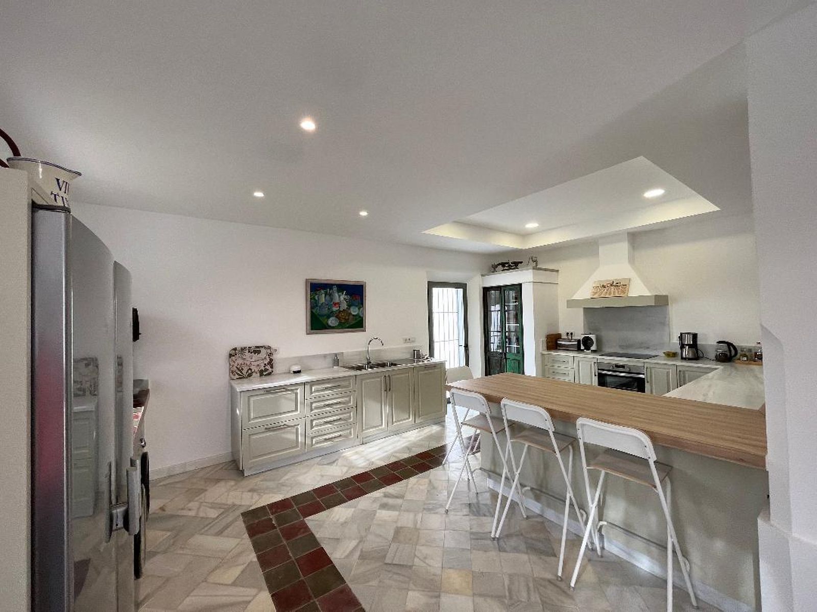 Las imágenes de un histórico cortijo en territorio de viñas y mostos