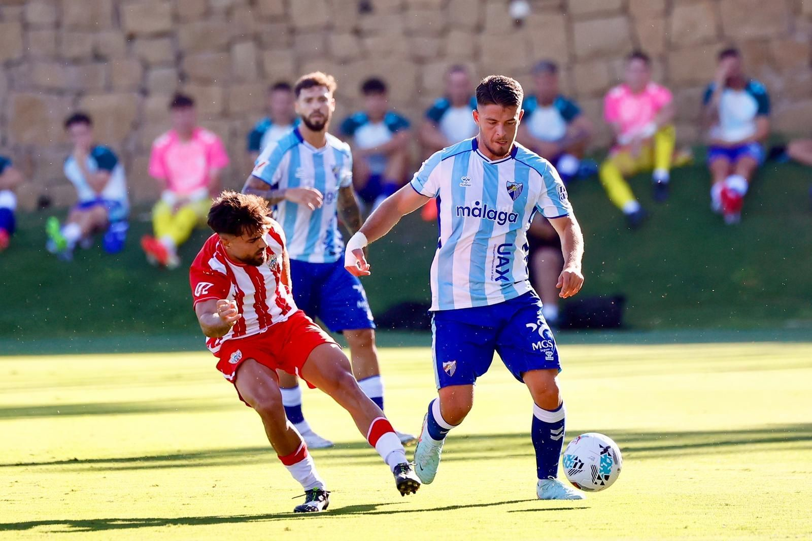 Almería-Málaga CF, en fotos