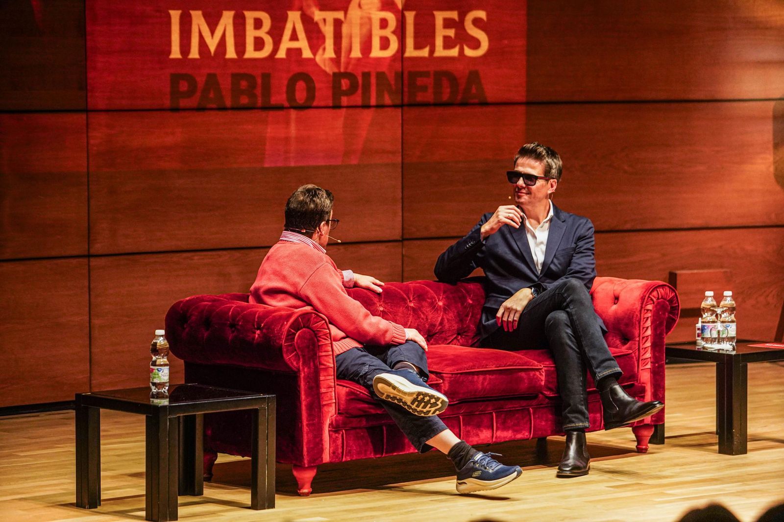 Fernando Díaz de la Guardia presenta el ciclo de entrevistas ‘Imbatibles’ en el Auditorio Caja Rural Granada