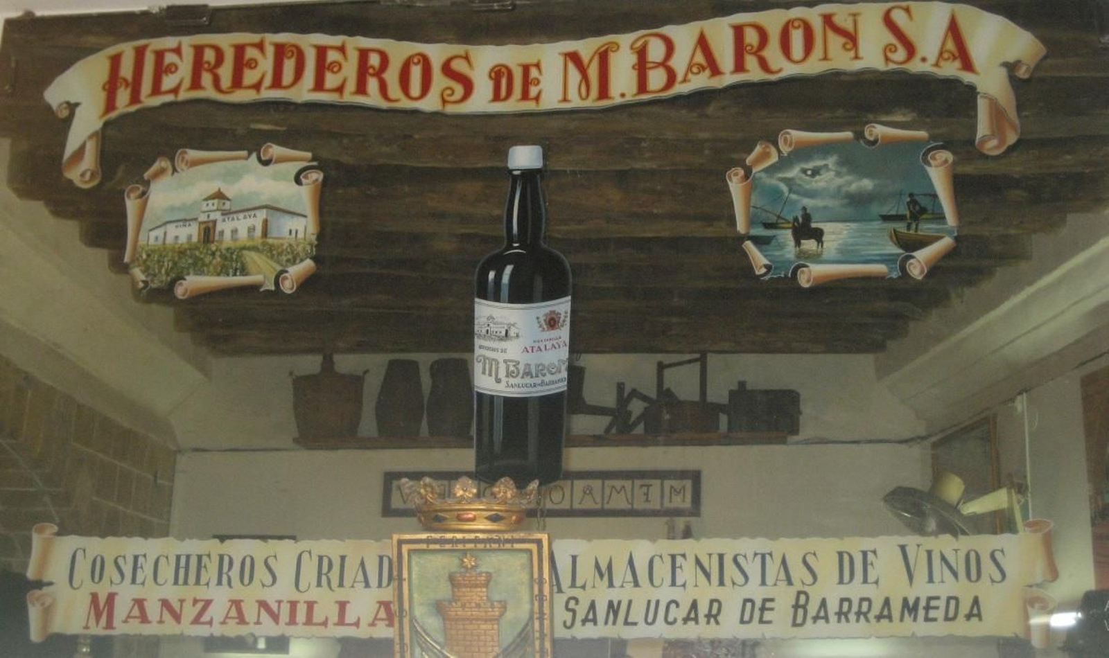 Espejo con la publicidad de la casa.