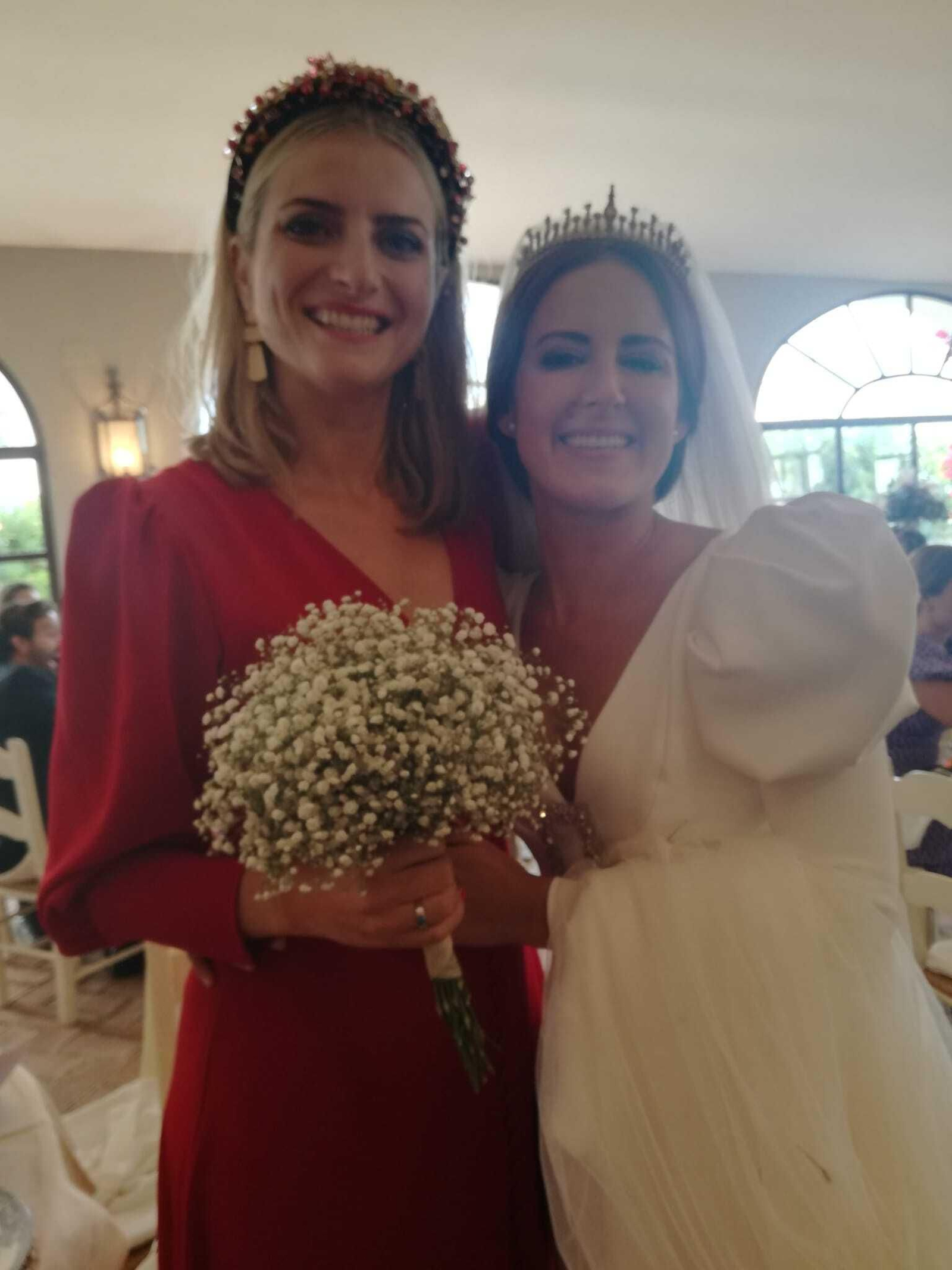 Entrega del ramo a Tere de Aramburu