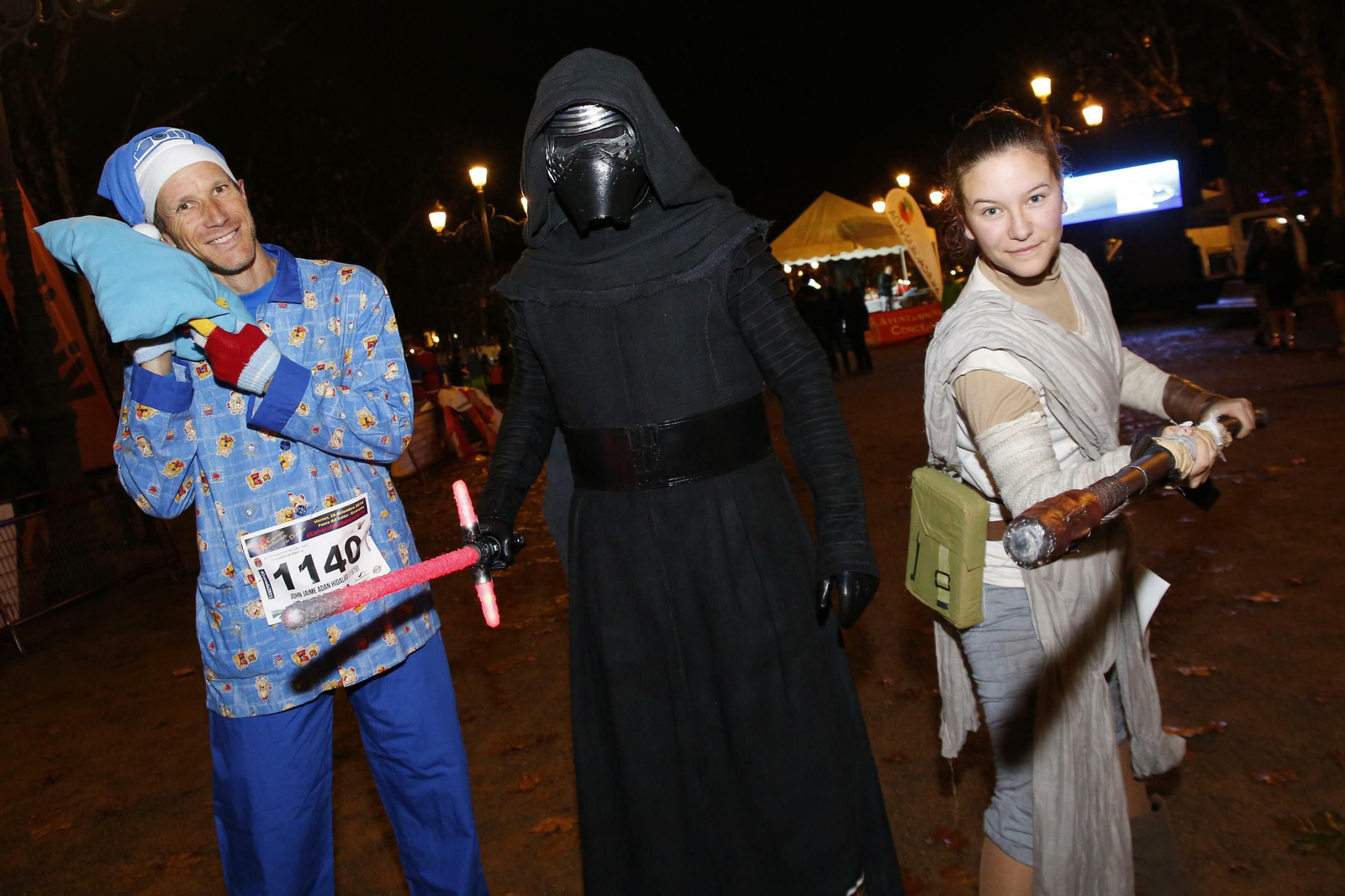 Las imágenes de los mejores disfraces en la Carrera de la Suerte de Granada