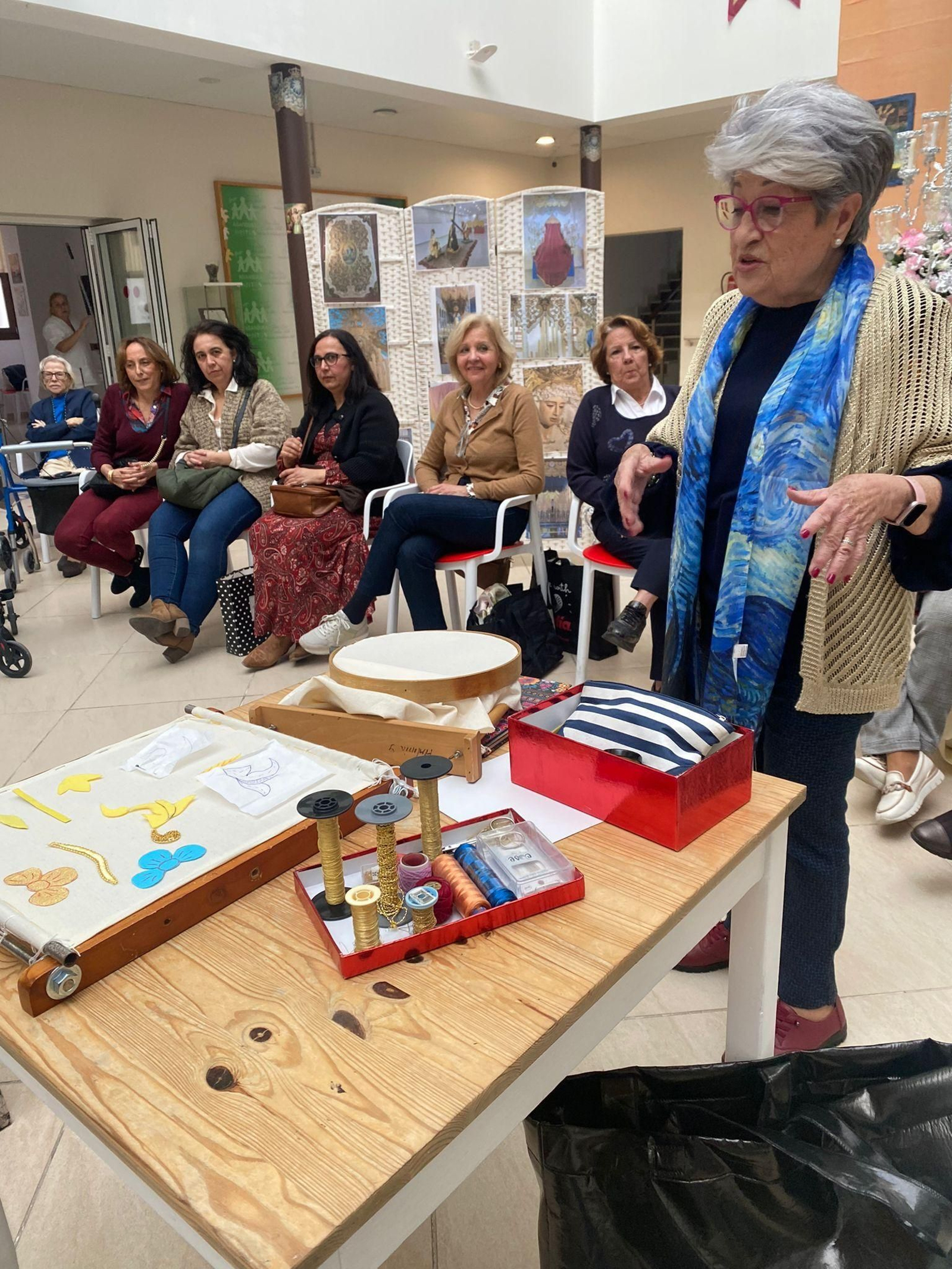 Fotos de las actividades de Cuaresma en el centro de mayores de Asansull de La Línea