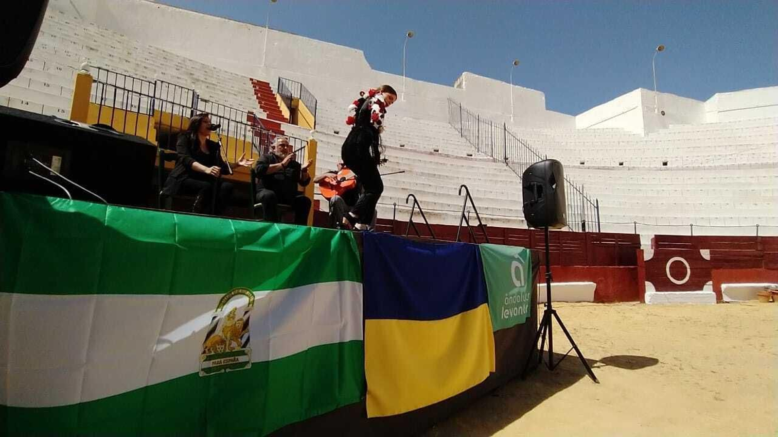 Una de las actuaciones de la gala solidaria 'La Isla por Ucrania'.