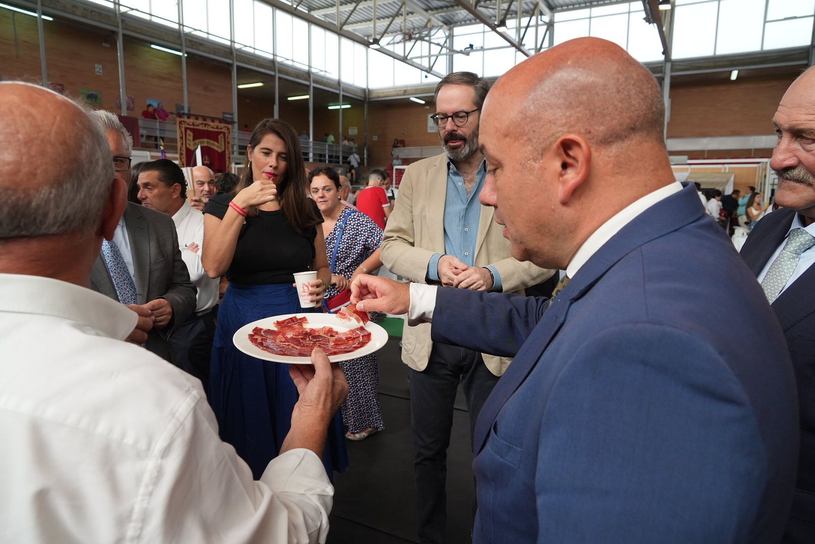 El día grande de la Feria del Jamón de Villanueva de Córdoba, en imágenes