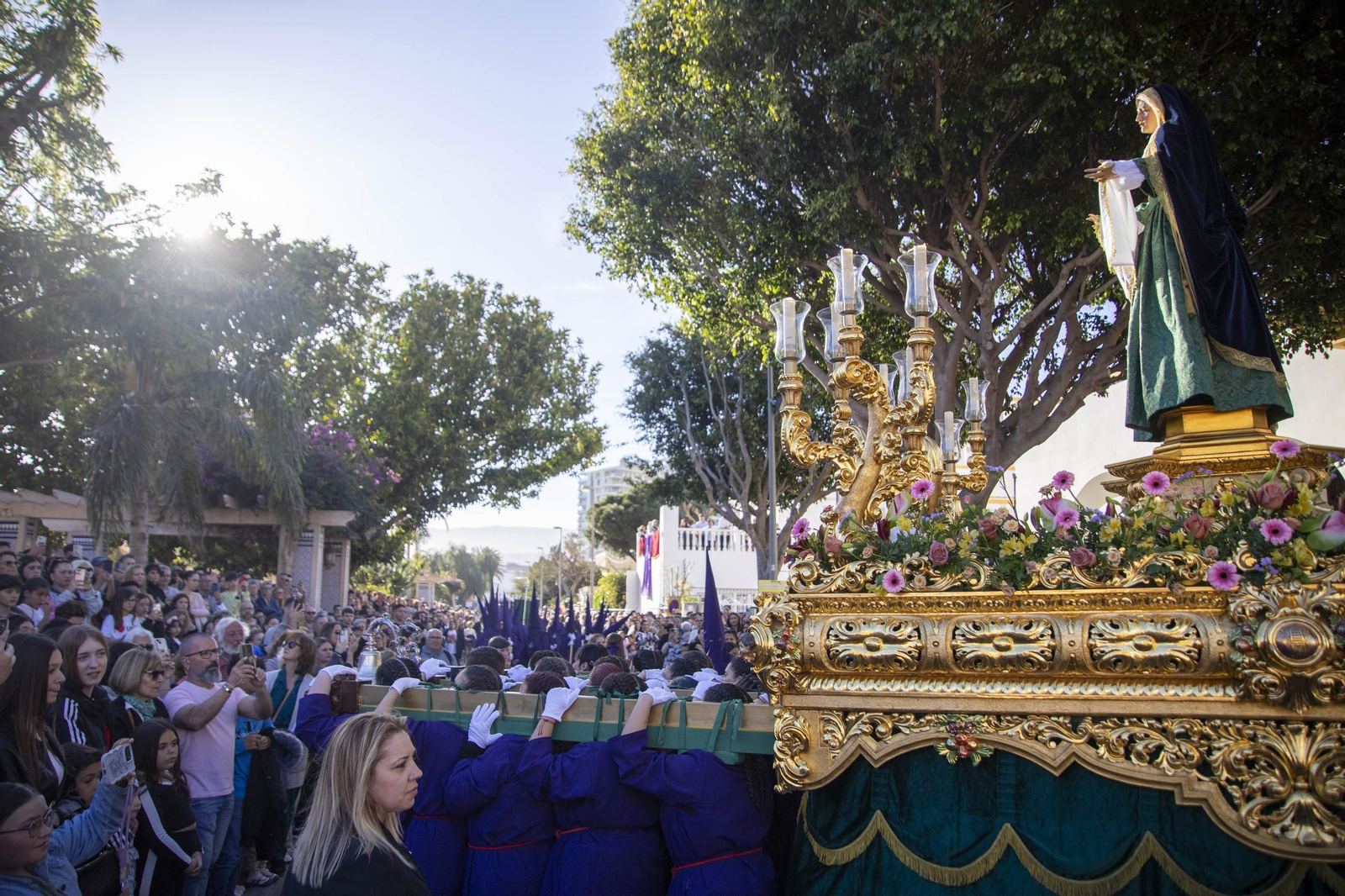 Encuentro en la Semana Santa de Almería 2025
