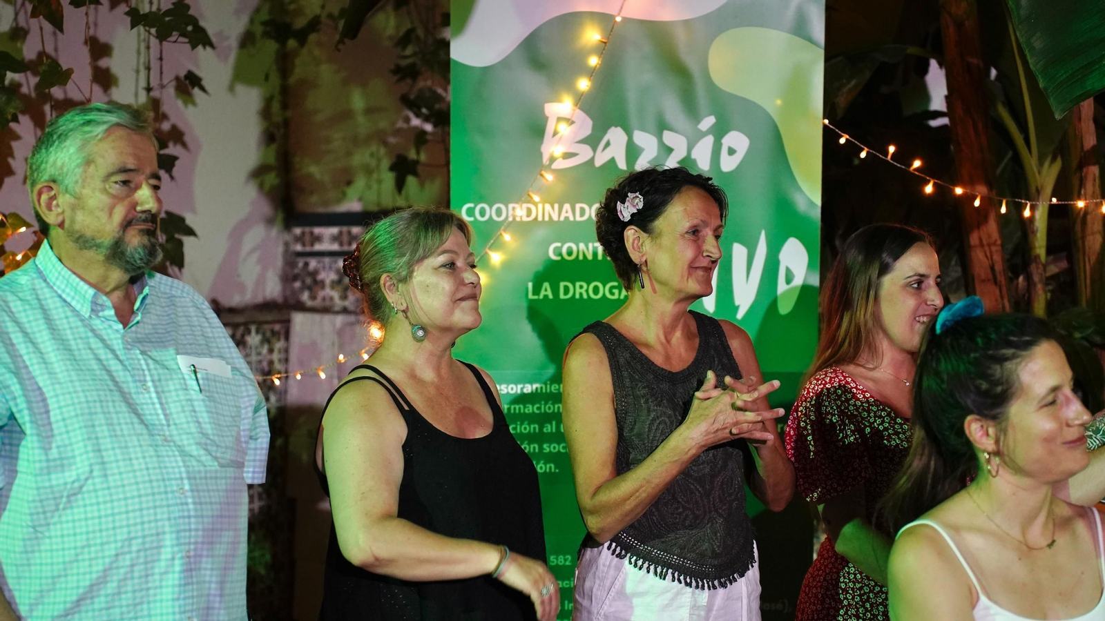 La actuación flamenca de Sirimusa en el patio de Barrio Vivo