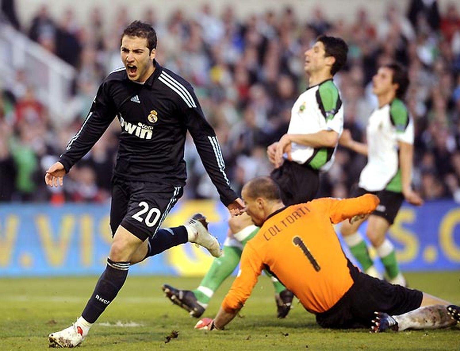 El Madrid llegará líder al clásico