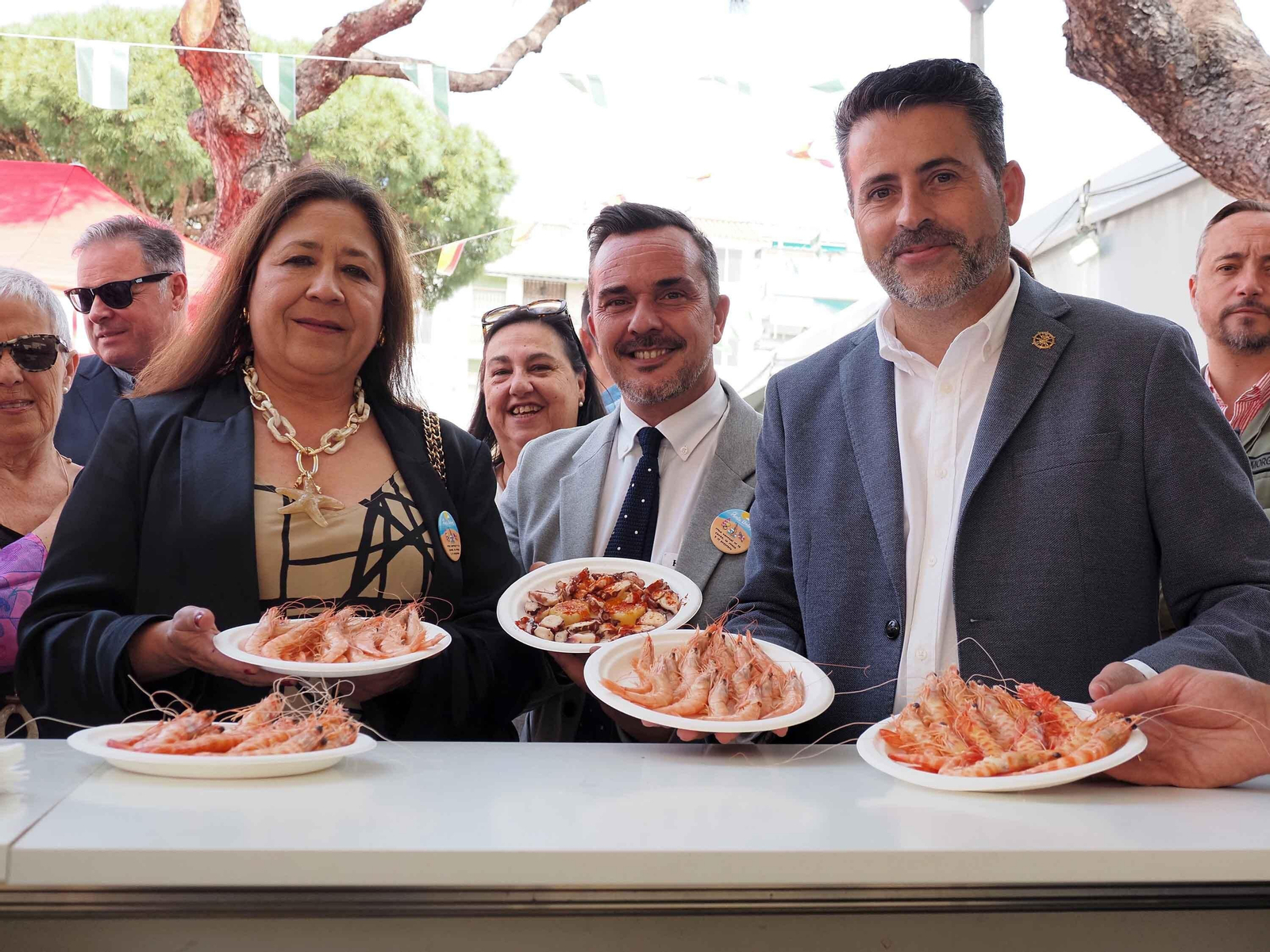 El espectacular ambiente de la Feria de la Gamba de Punta Umbría, en imágenes