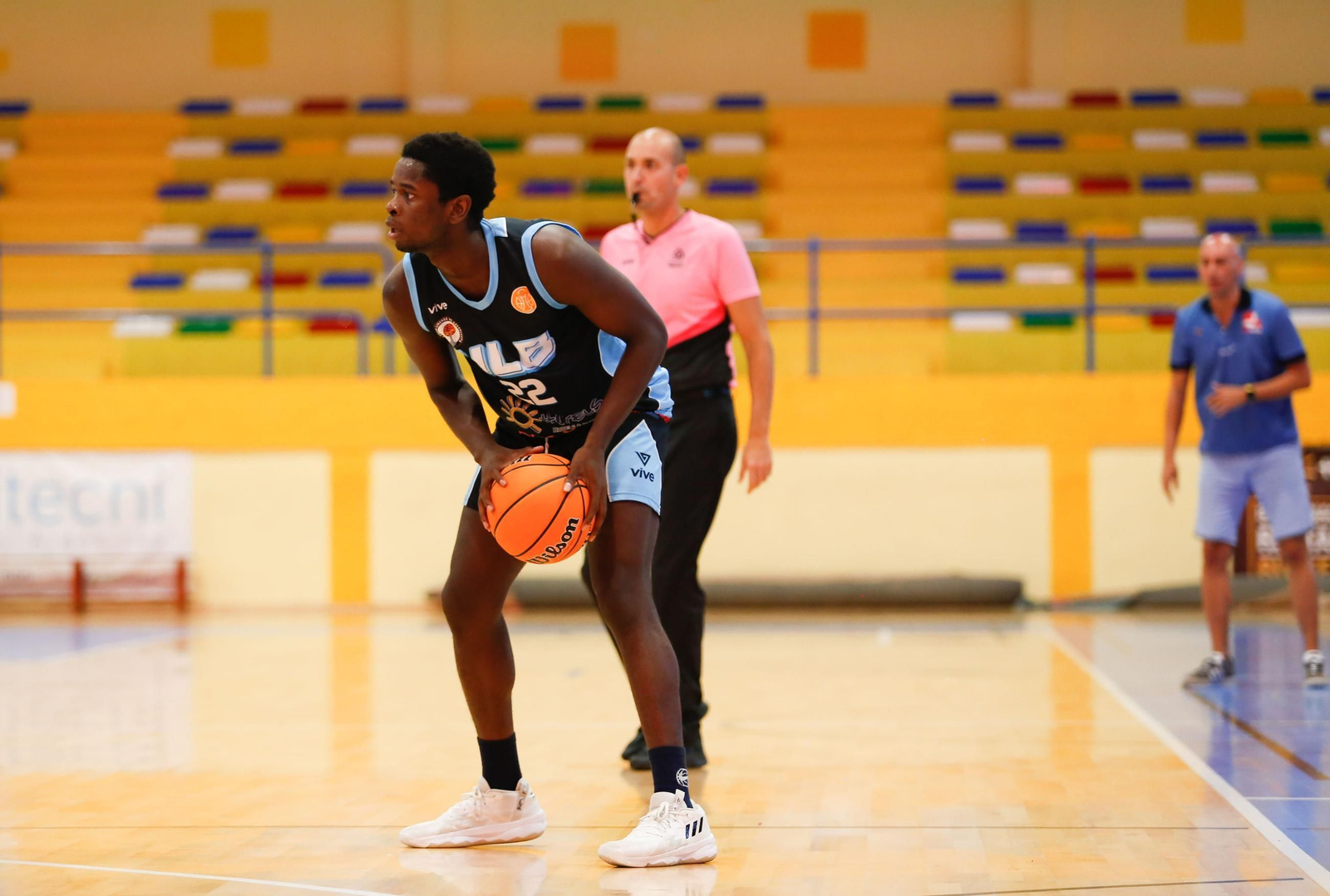Las fotos del ULB-Gymnástica Portuense de la Copa Diputación de baloncesto