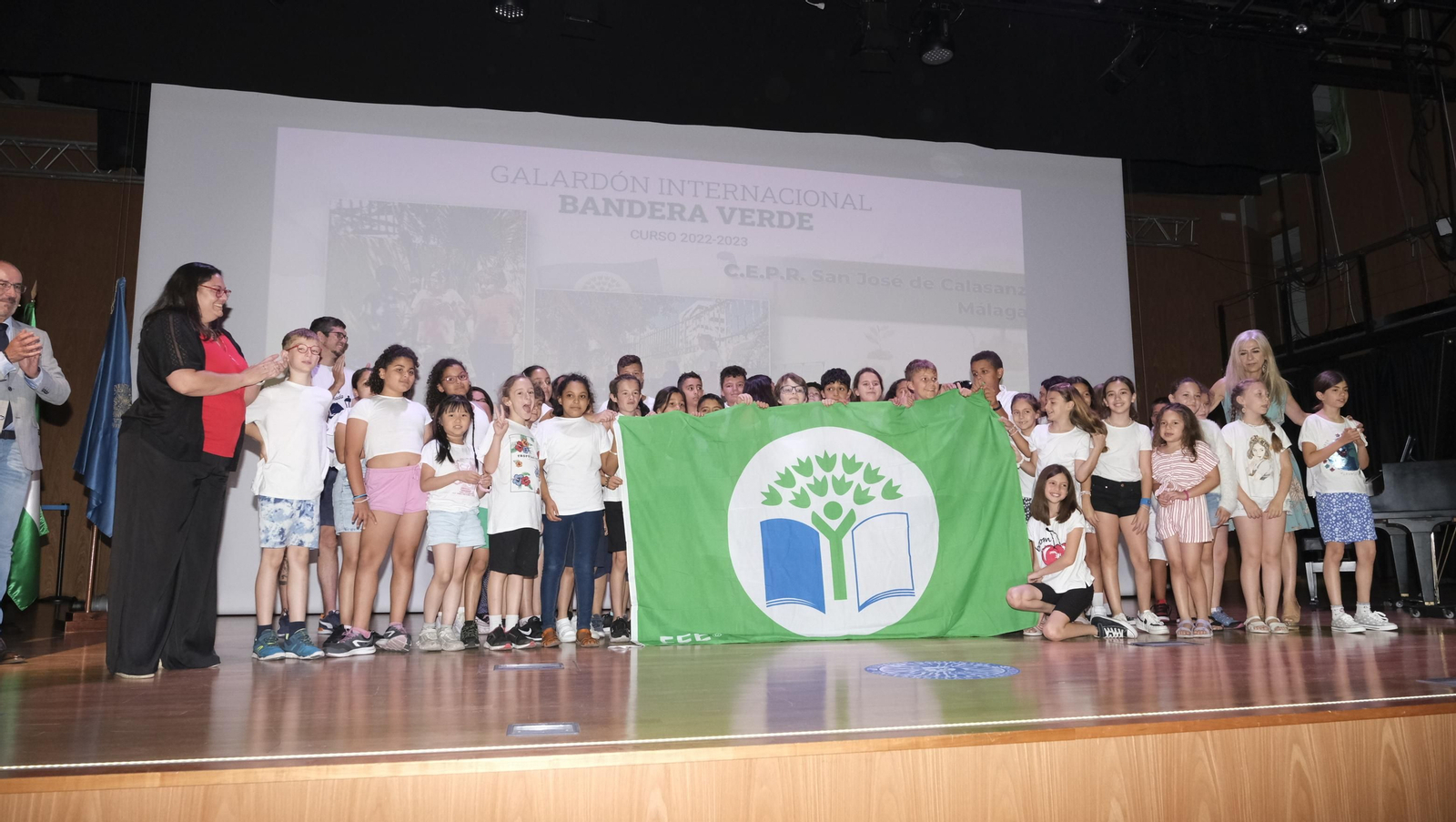Entrega de banderas verdes a colegios de Andalucía, en Almería