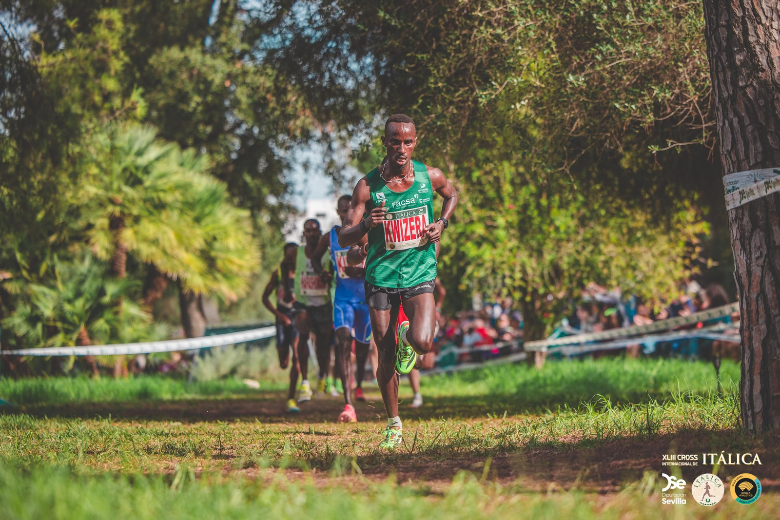 Búscate en las fotos del Cross de Itálica 2025 | 12