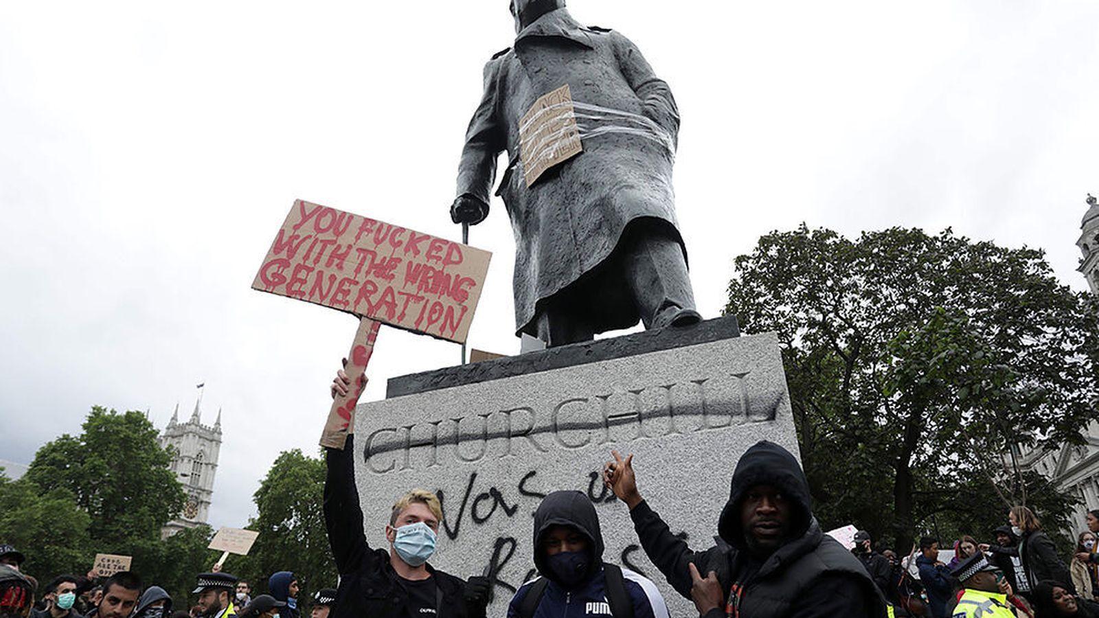 La estatua de Churchill ha sido blindada.