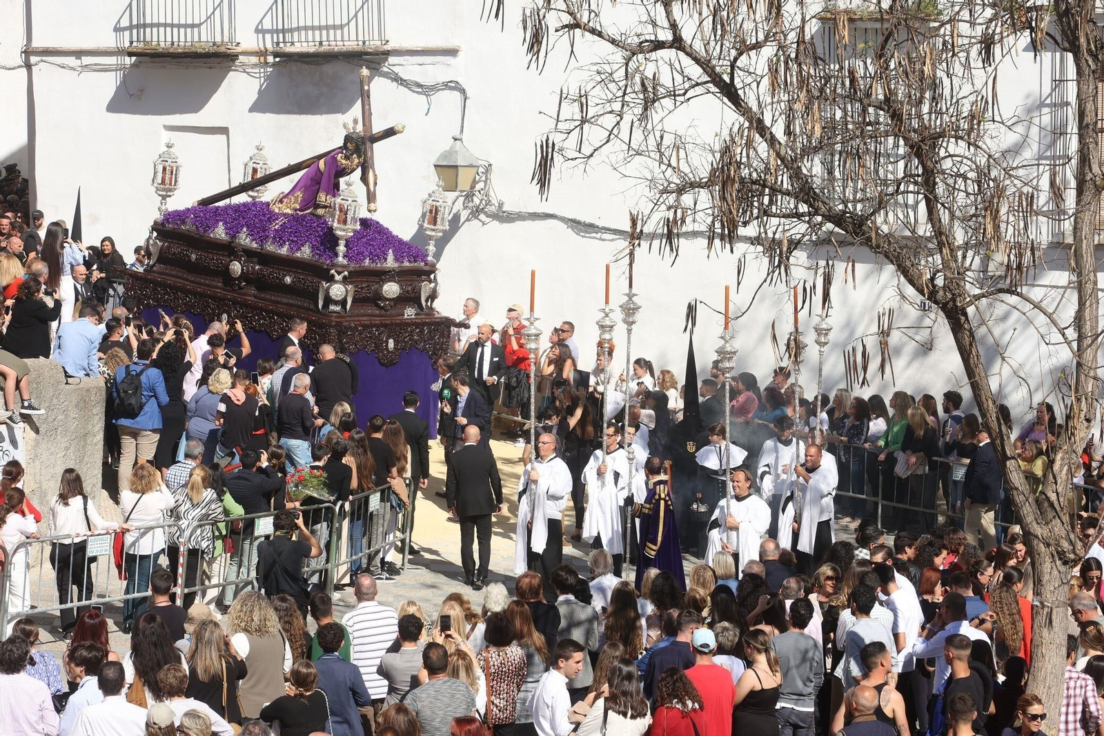 Miércoles Santo en Jerez: Las imágenes de la hermandad de las Tres Caídas.