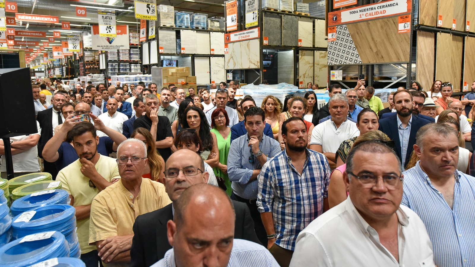 Las fotos de la inauguración de Obramat en Palmones