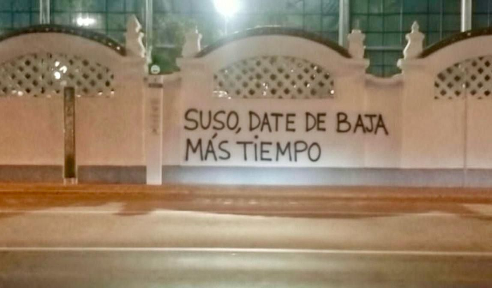 es un montaje pero es gracioso