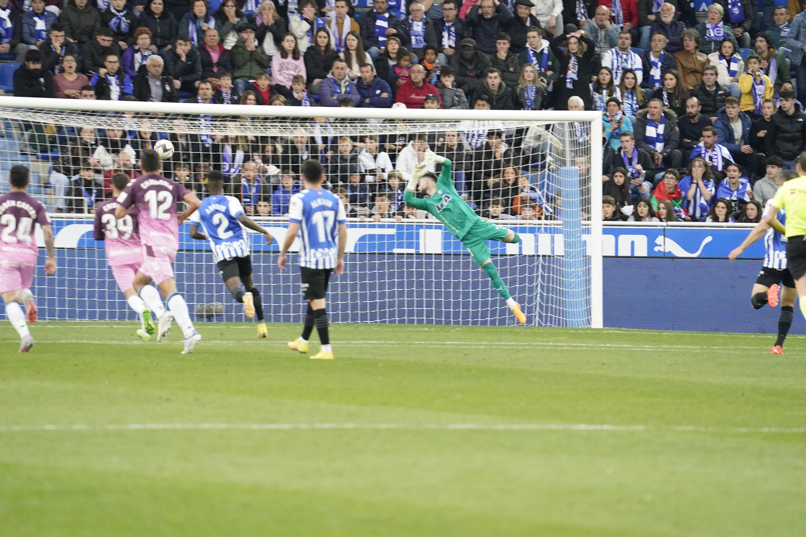 El Alavés - Málaga CF, en fotos