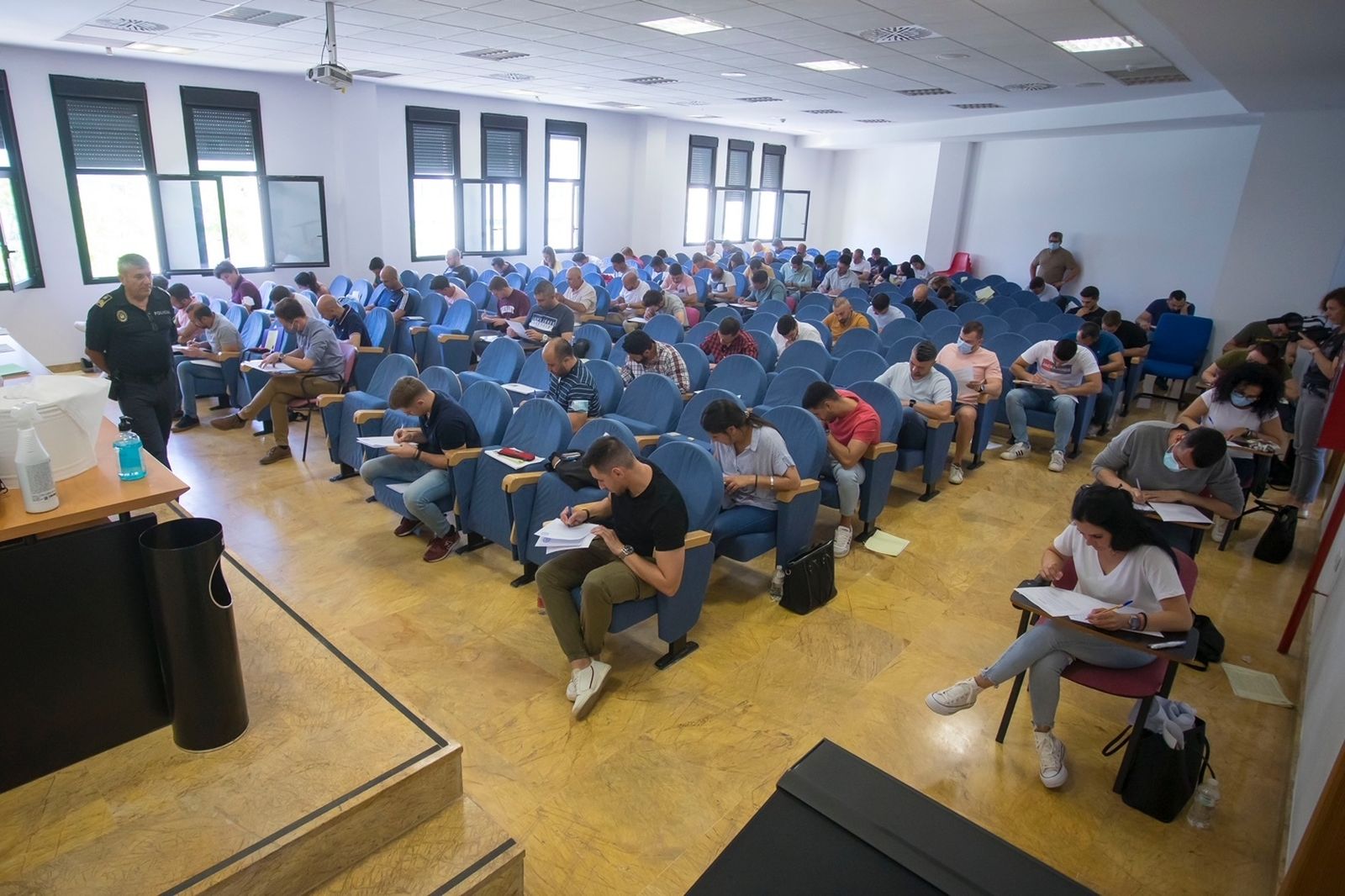 Pruebas para la incorporación de 27 nuevos agentes a la Policía Local de Huelva.