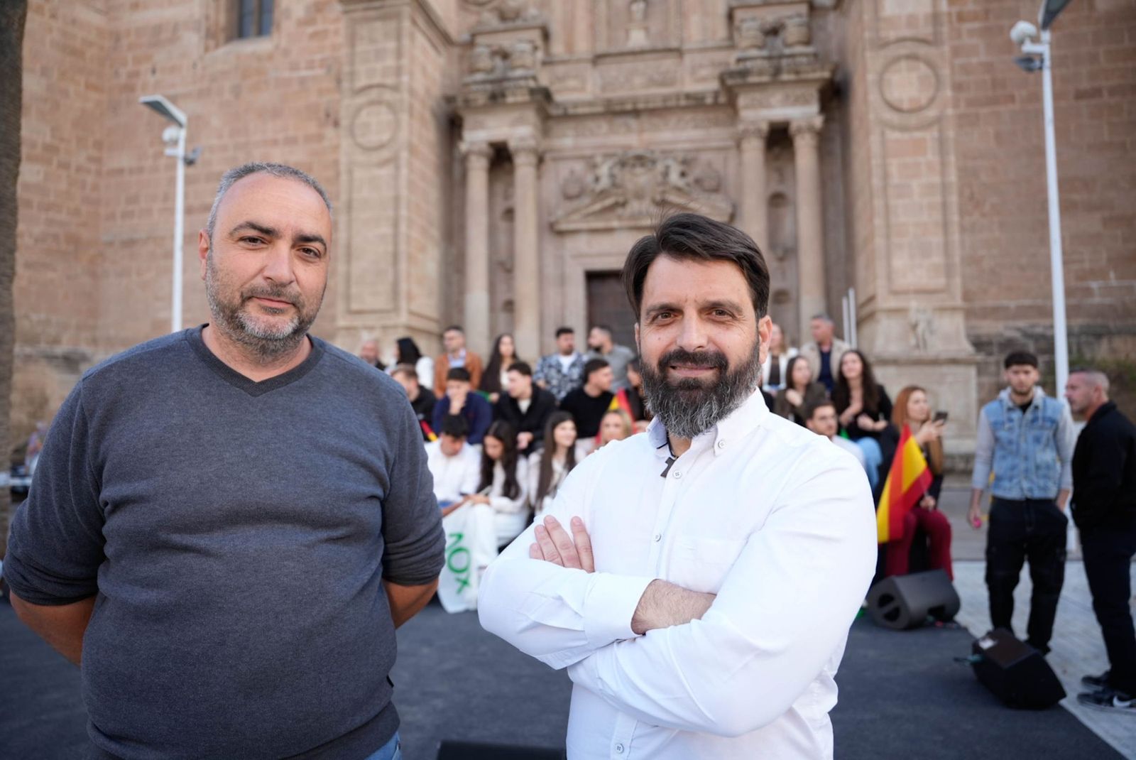 Las imágenes del acto público de Vox con Santiago Abascal en Almería