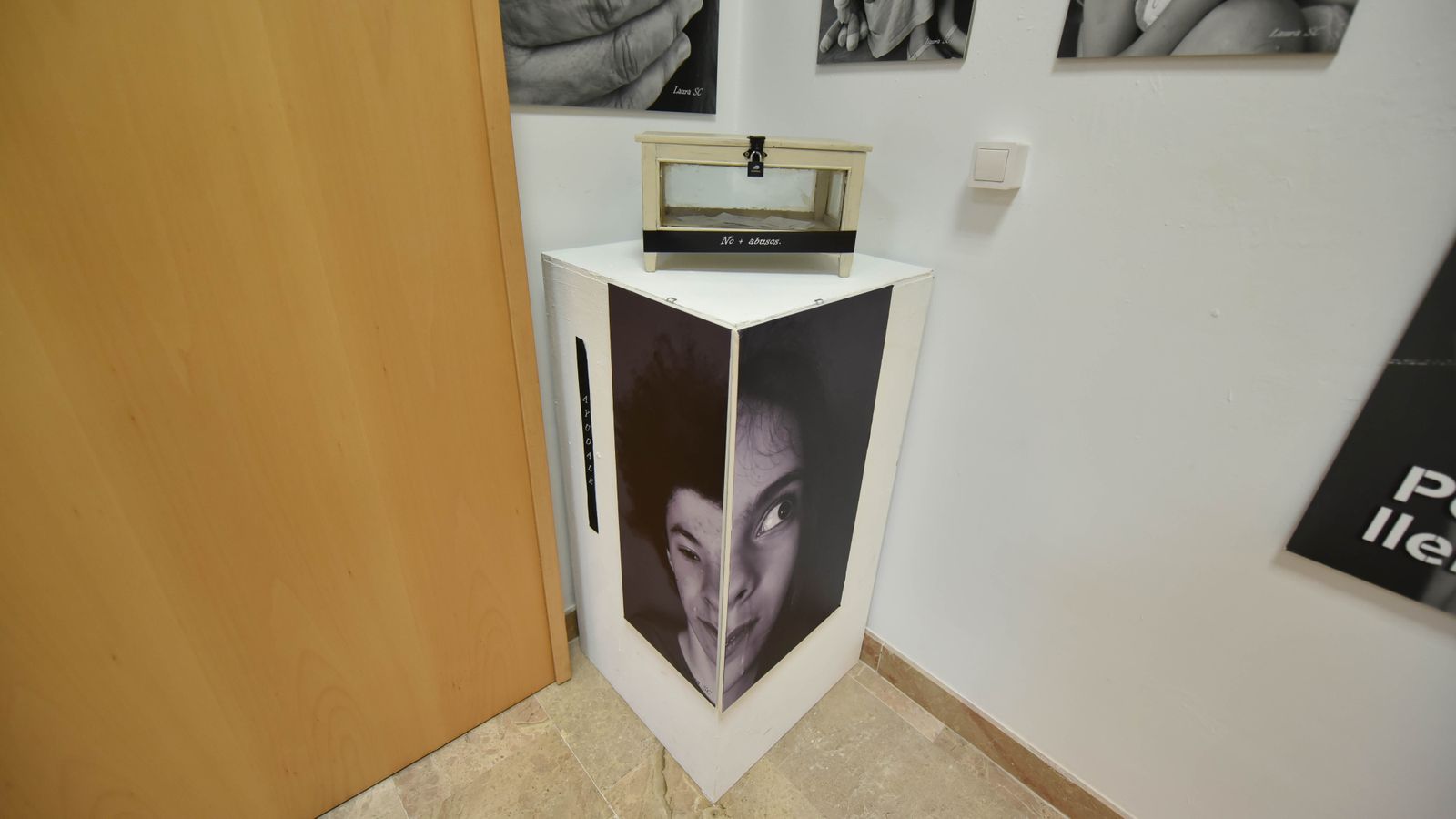 Exposición 'No mas voces silenciadas' de Laura Soler en el centro documental, en imágenes