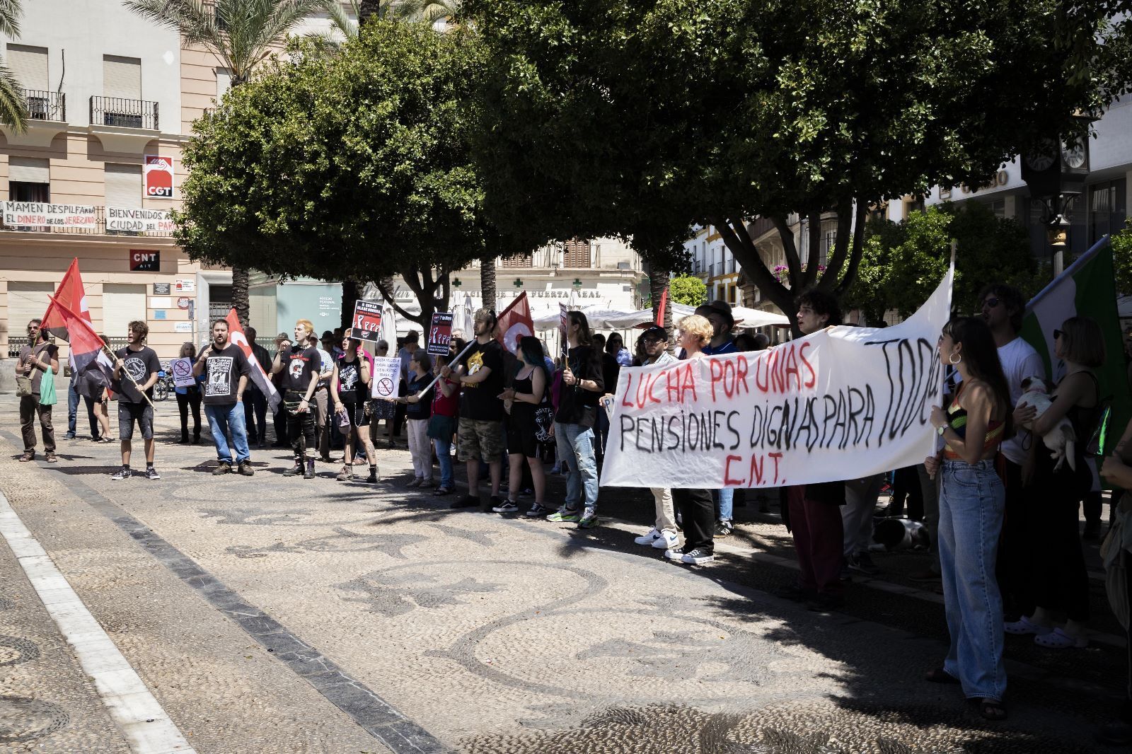 Manifestación del Primero de Mayo en Jerez bajo el lema 'Sobran los motivos'