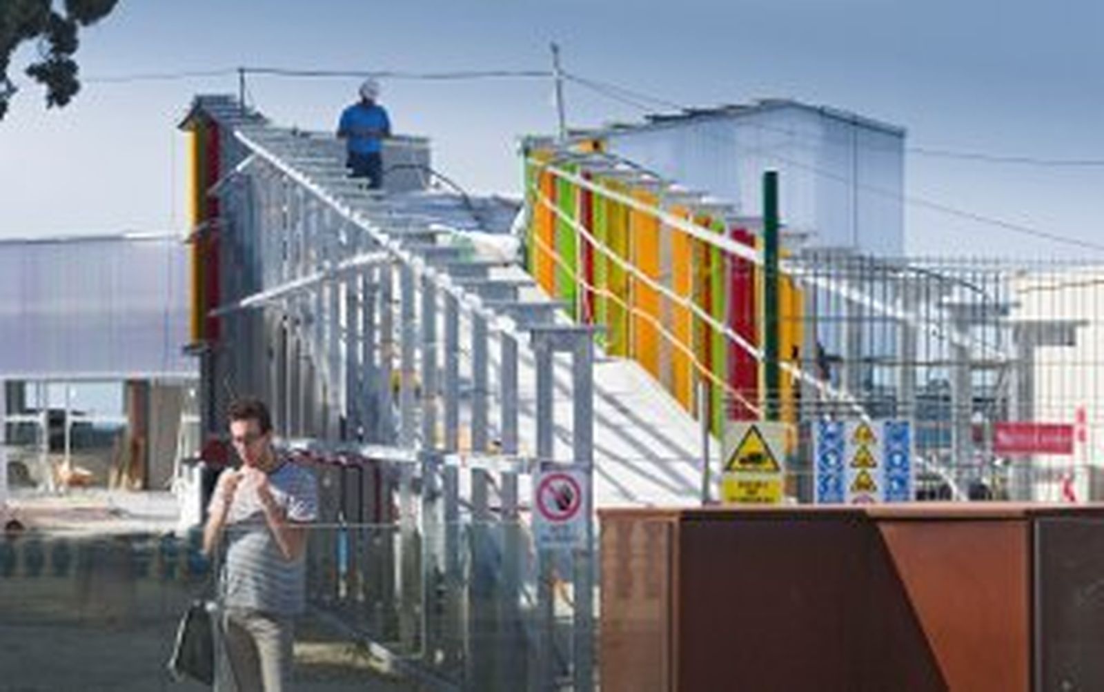 La pérgola de Santa Bárbara entra en su fase final pero el Pemán sigue parado