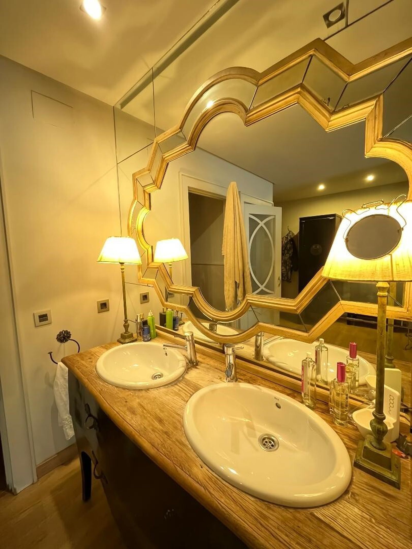 Imágenes de una casa con encanto en Rota