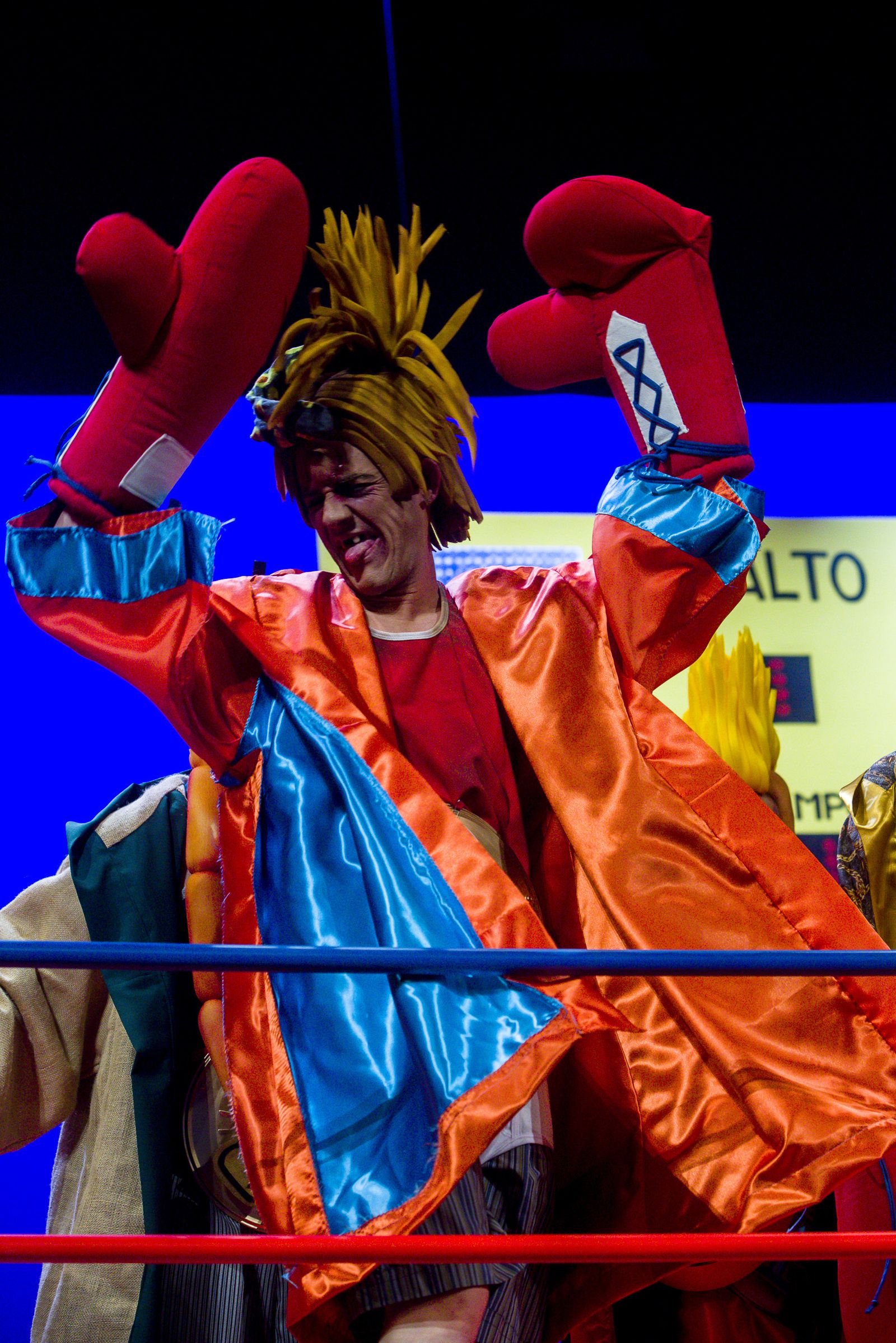 Chirigota Por mucho que me gaste no me duran los empastes