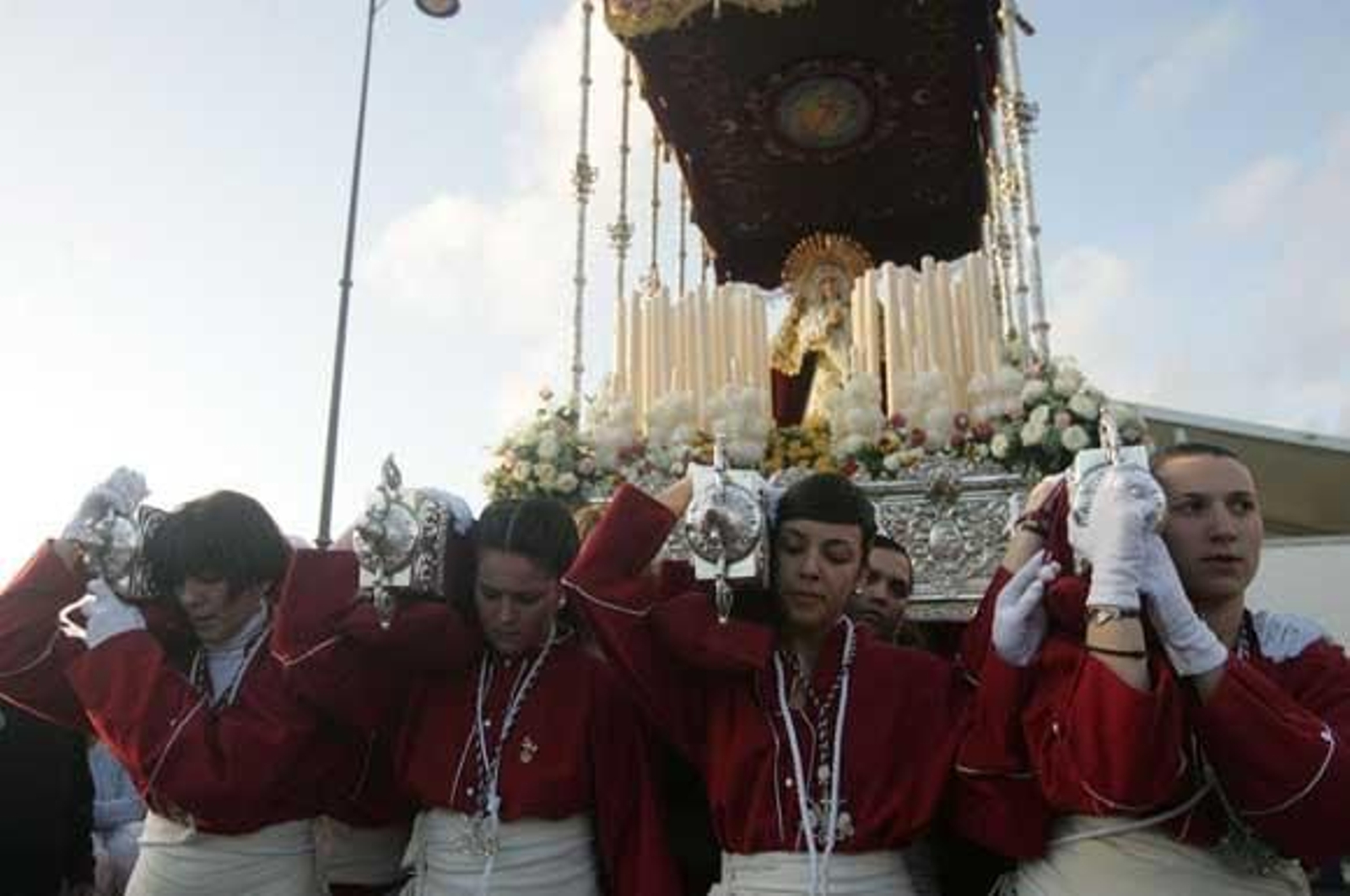 Brillante inicio de la Semana Santa de San Roque, con una de sus cofradías más queridas

Foto: J.M.Q./Shus Teran/Erasmo Fenoy/Paco Guerrero