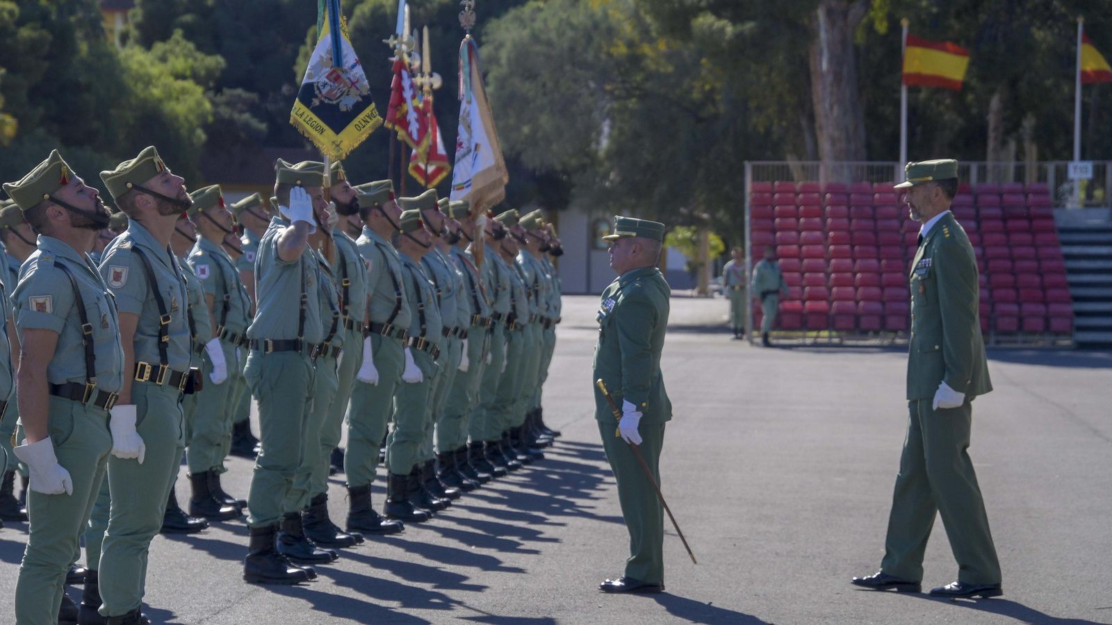 La base Álvarez de Sotomayor acogió este viernes una parada militar por la toma de posesión