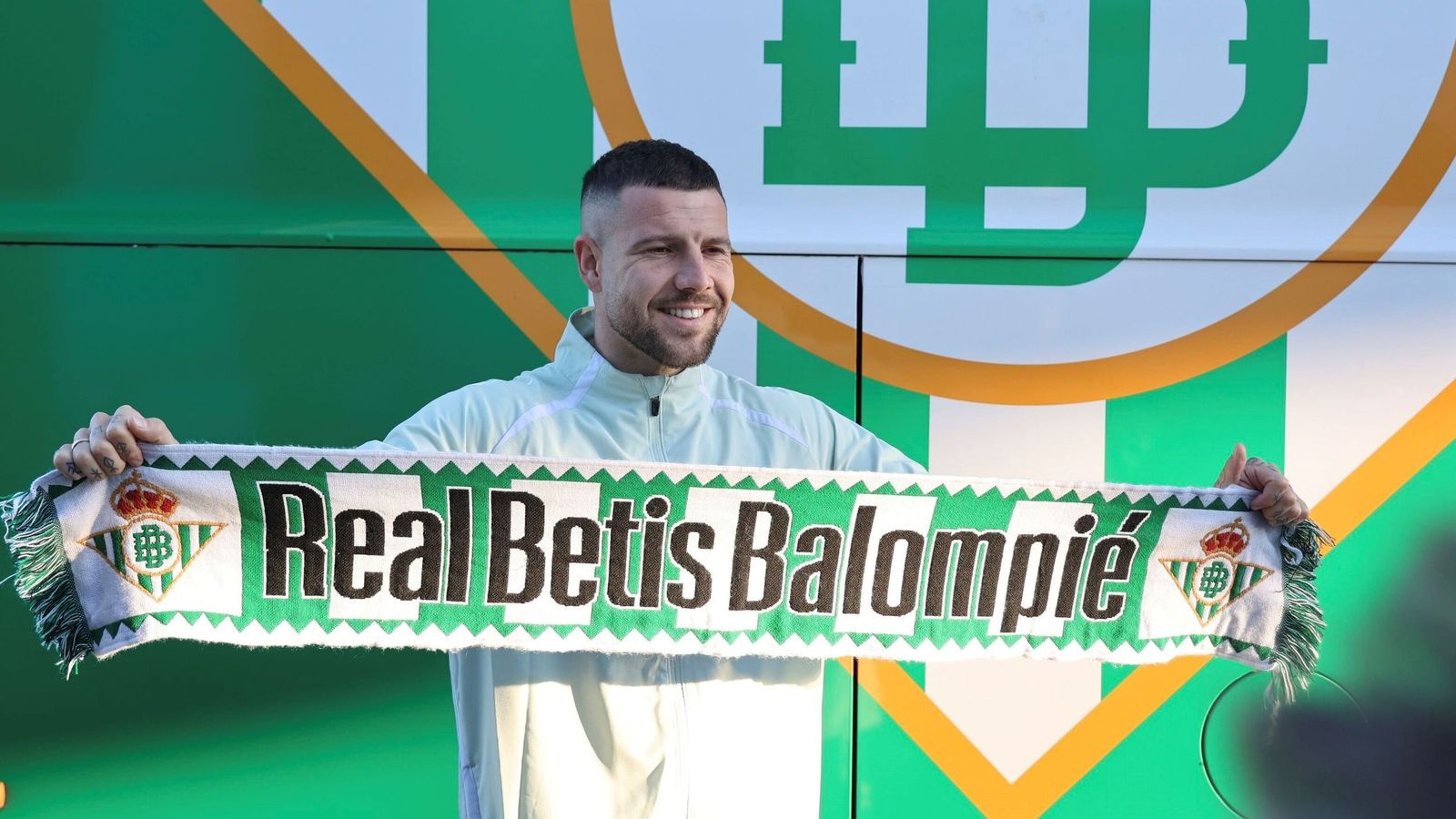 Ruibal, antes de tomar el vuelo hacia Atenas.