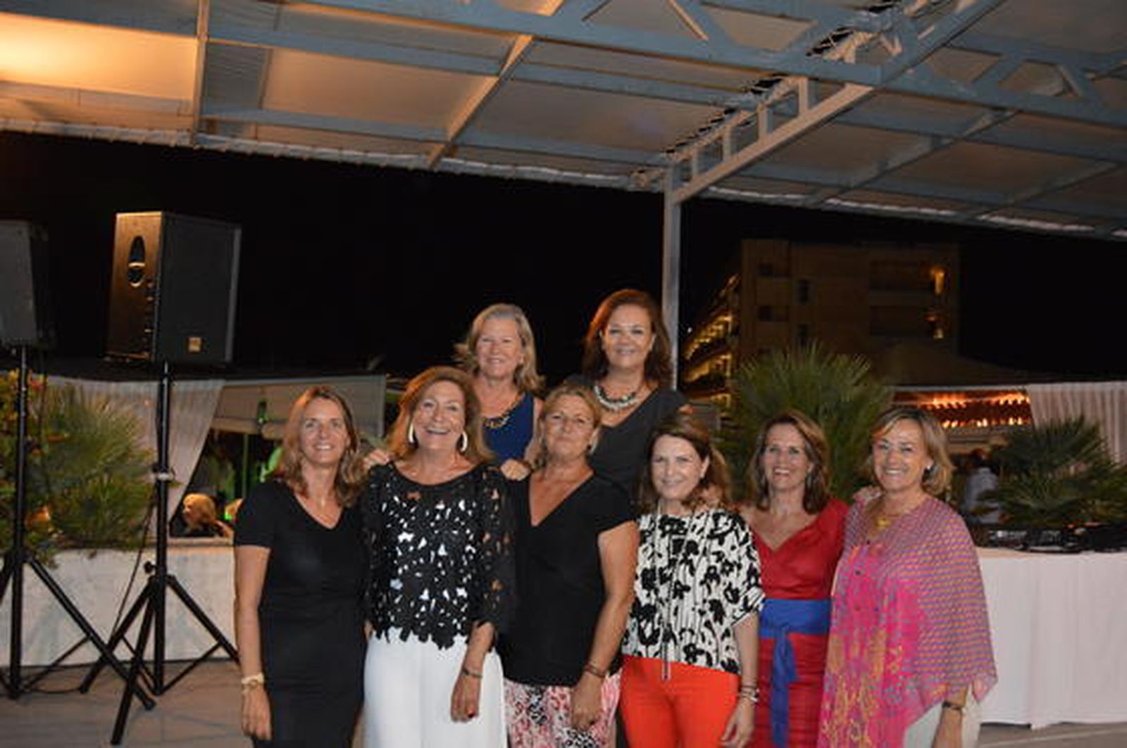 Susana Crespo, Lily Grosso, Amparo Bernal, Teresa Romero, Muky Oliden, Mercedes Jara y Elena Maestro.  Foto: Ignacio Casas de Ciria