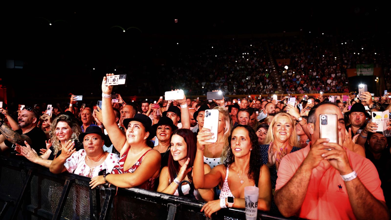 Las fotos del concierto El Barrio