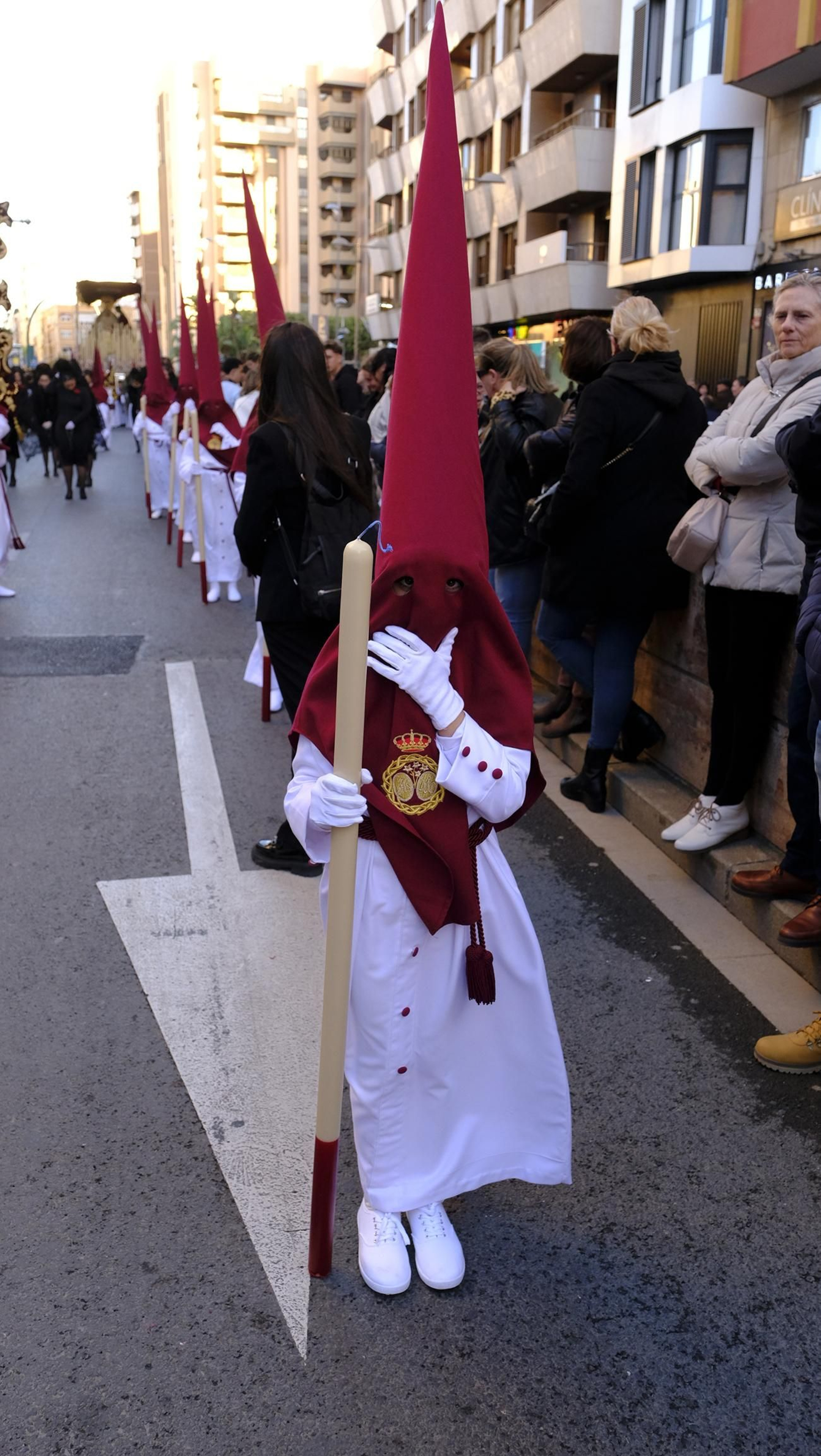 Coronación desaría al viento en su estación de Penitencia