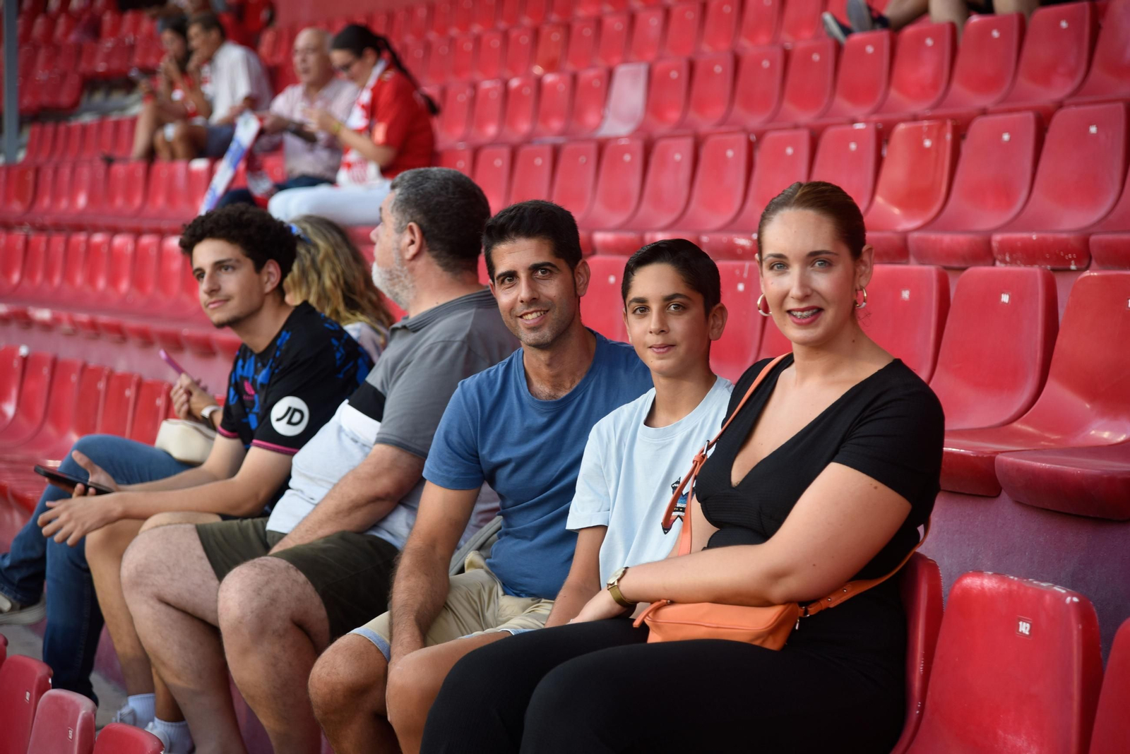 Búscate en las gradas del Pizjuán en el Sevilla Villarreal