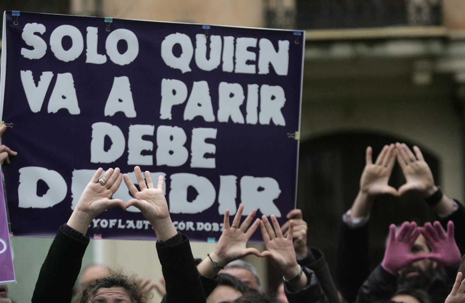Pancarta durante una concentración a favor del aborto en Córdoba. Pancarta durante una concentración a favor del aborto en Córdoba.